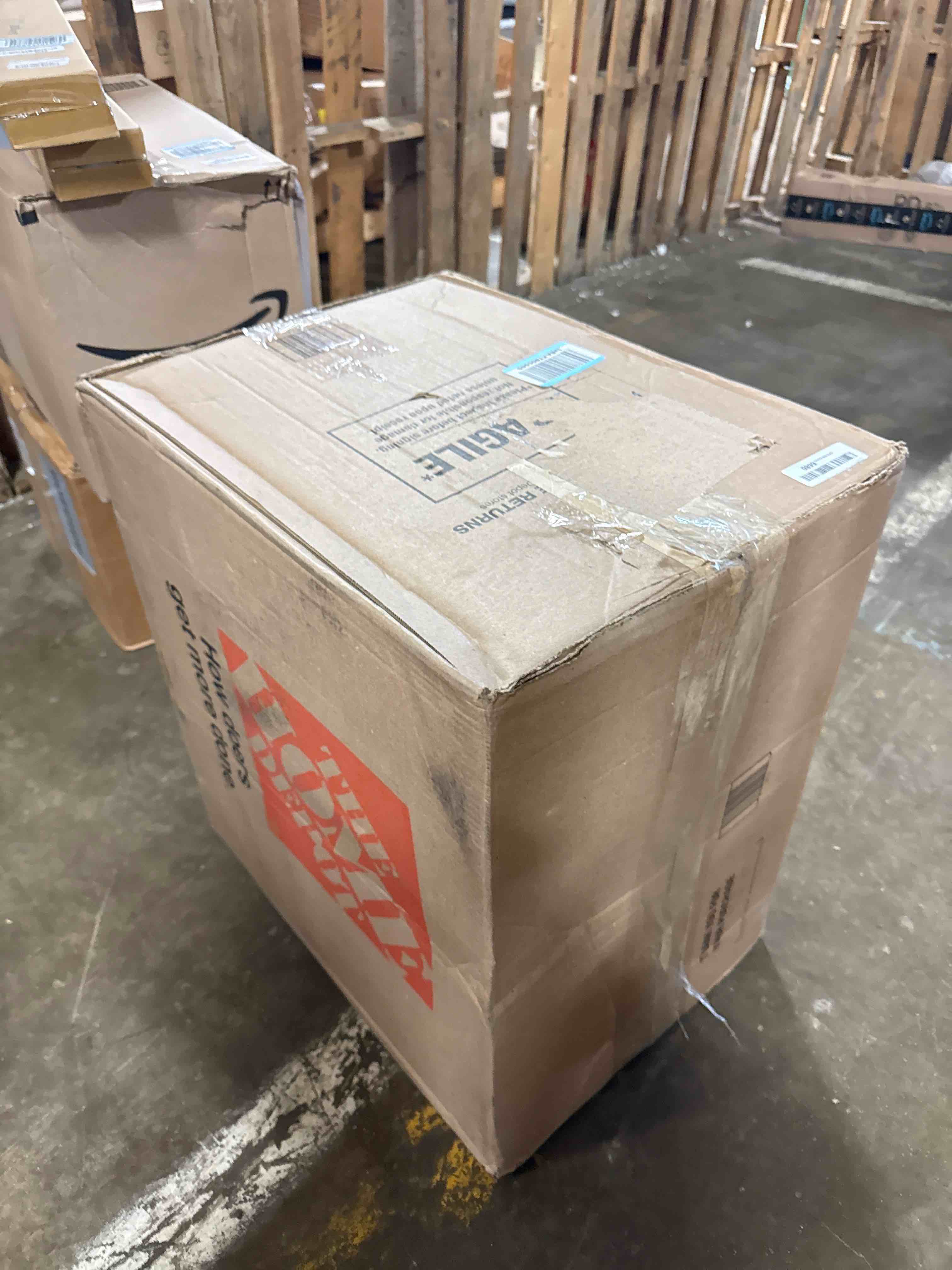 https://s3.amazonaws.com/lotting-images-prod/phillipi/BRN1947686_1752681792005.jpeg
