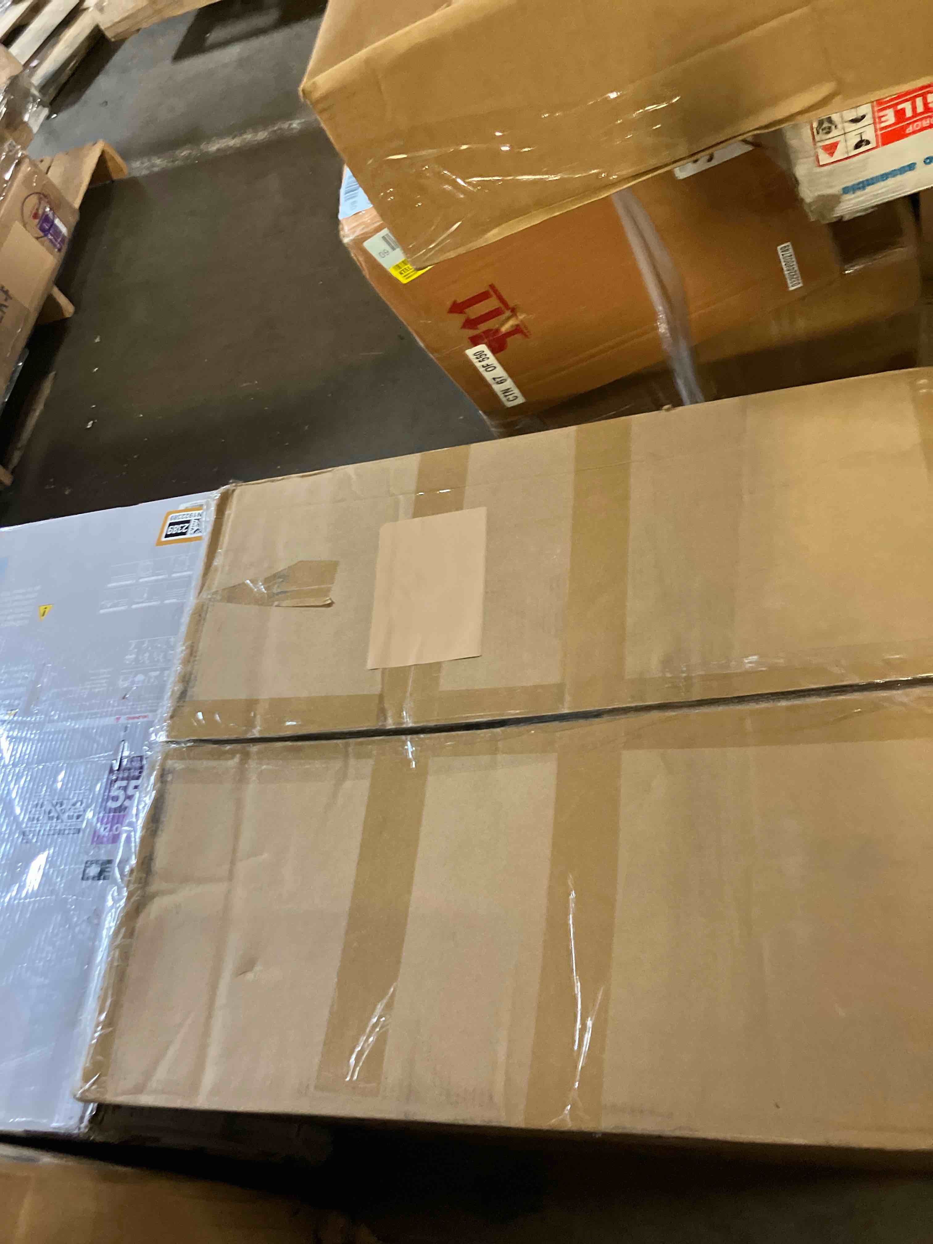 https://s3.amazonaws.com/lotting-images-prod/phillipi/BRN1947778_1754589073645.jpeg