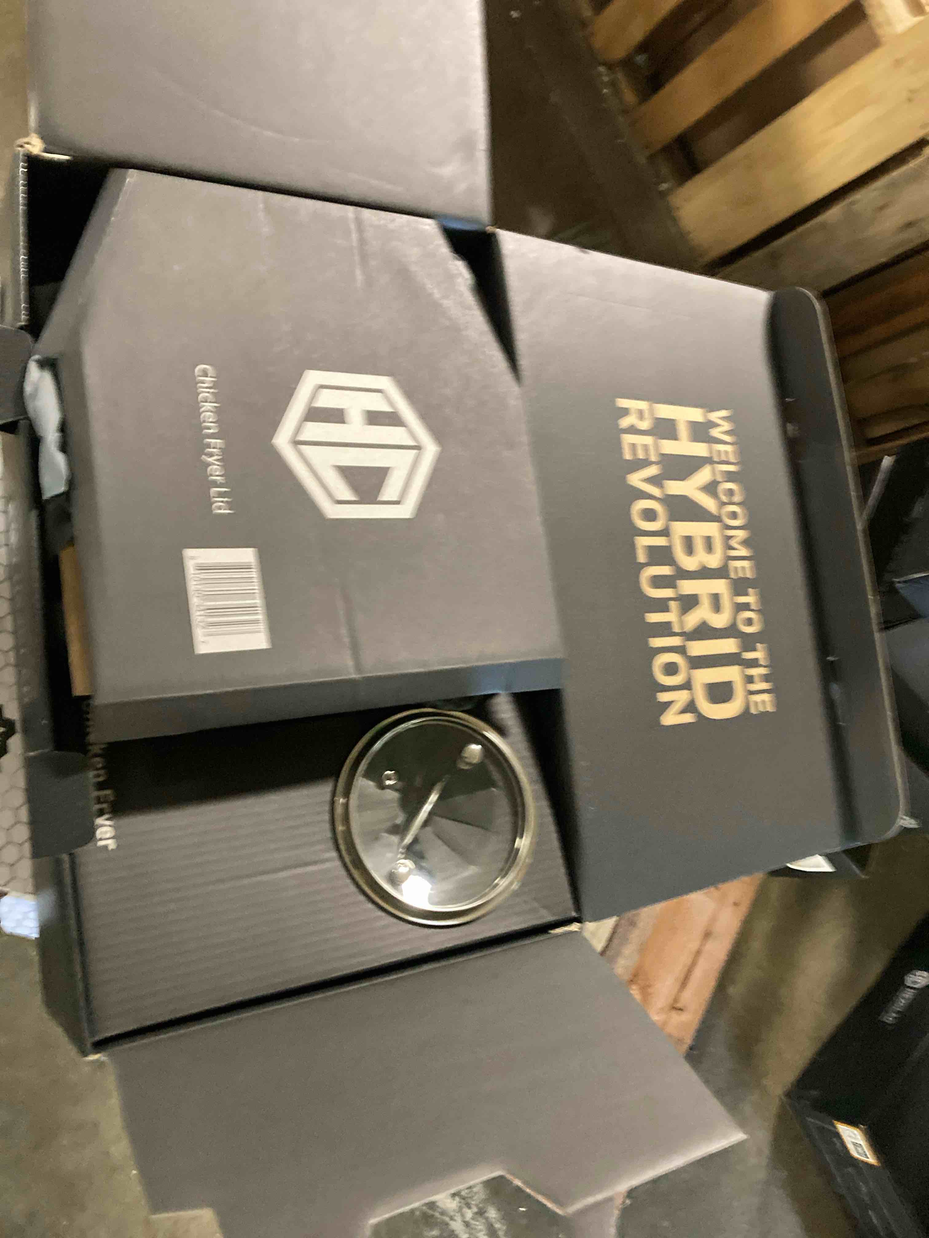 https://s3.amazonaws.com/lotting-images-prod/phillipi/BRN1947913_1760467727039.jpeg