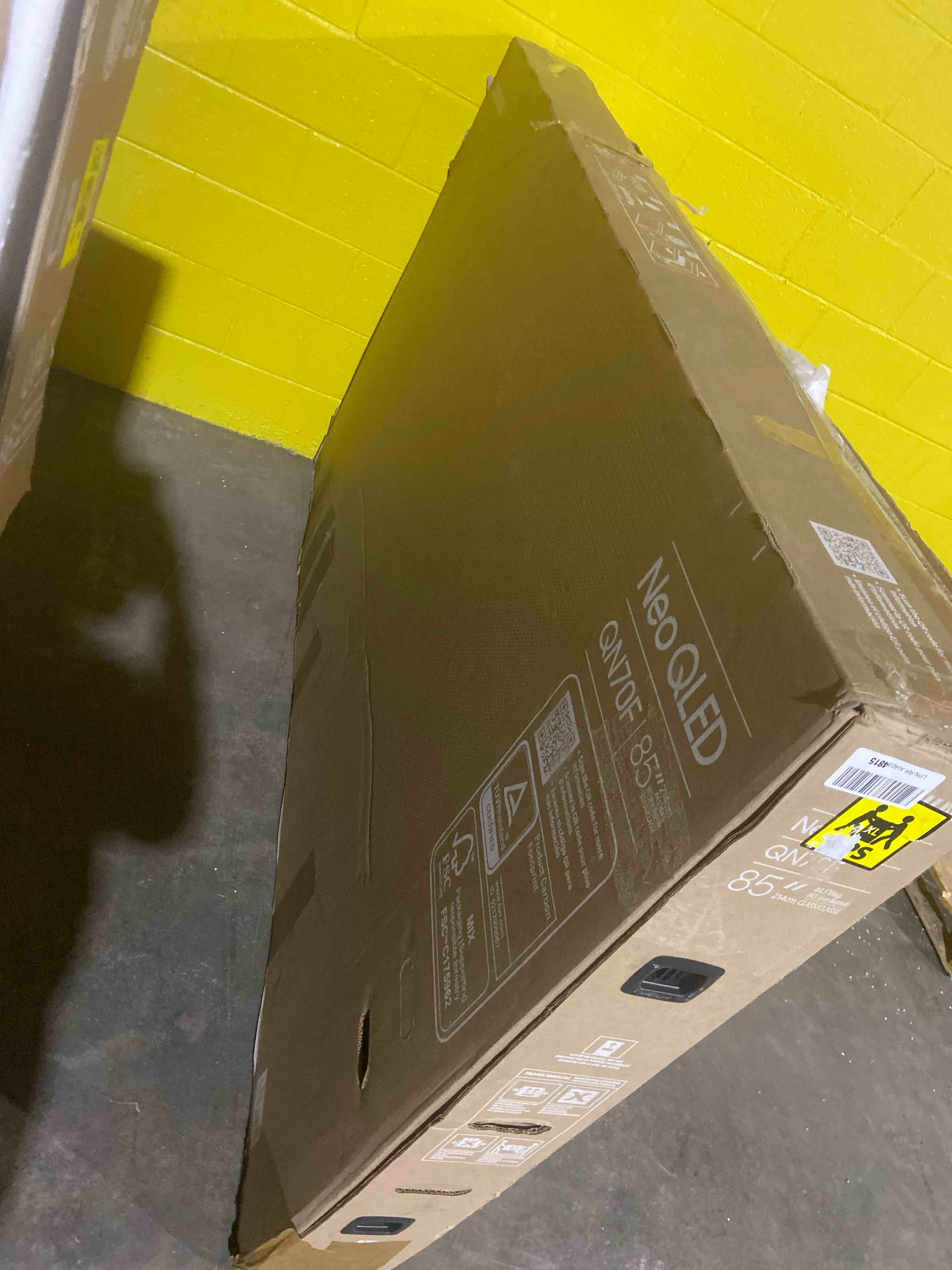 https://s3.amazonaws.com/lotting-images-prod/phillipi/BRN1947954_1760543103475.jpeg