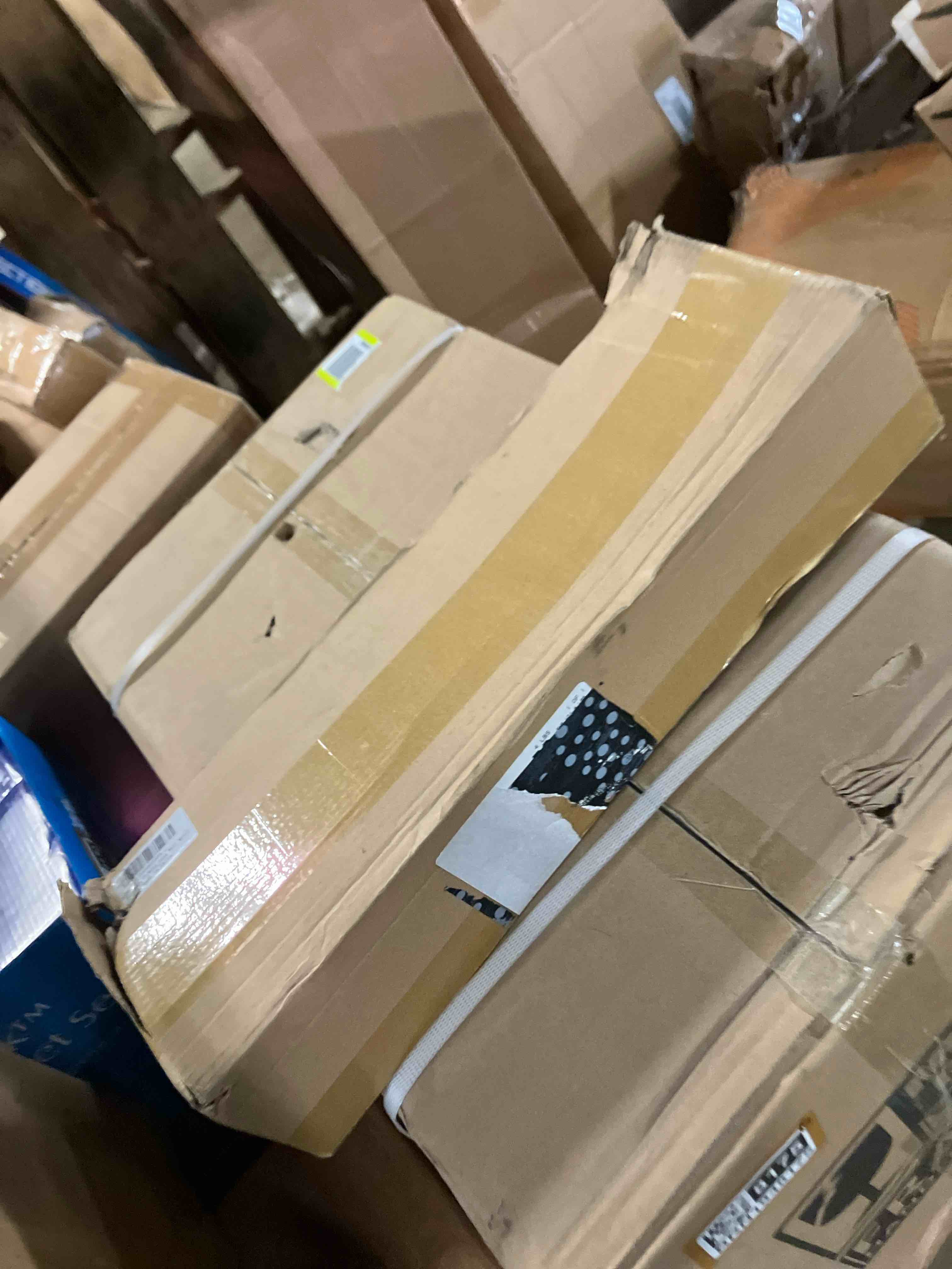 https://s3.amazonaws.com/lotting-images-prod/phillipi/BRN1948165_1744910292208.jpeg