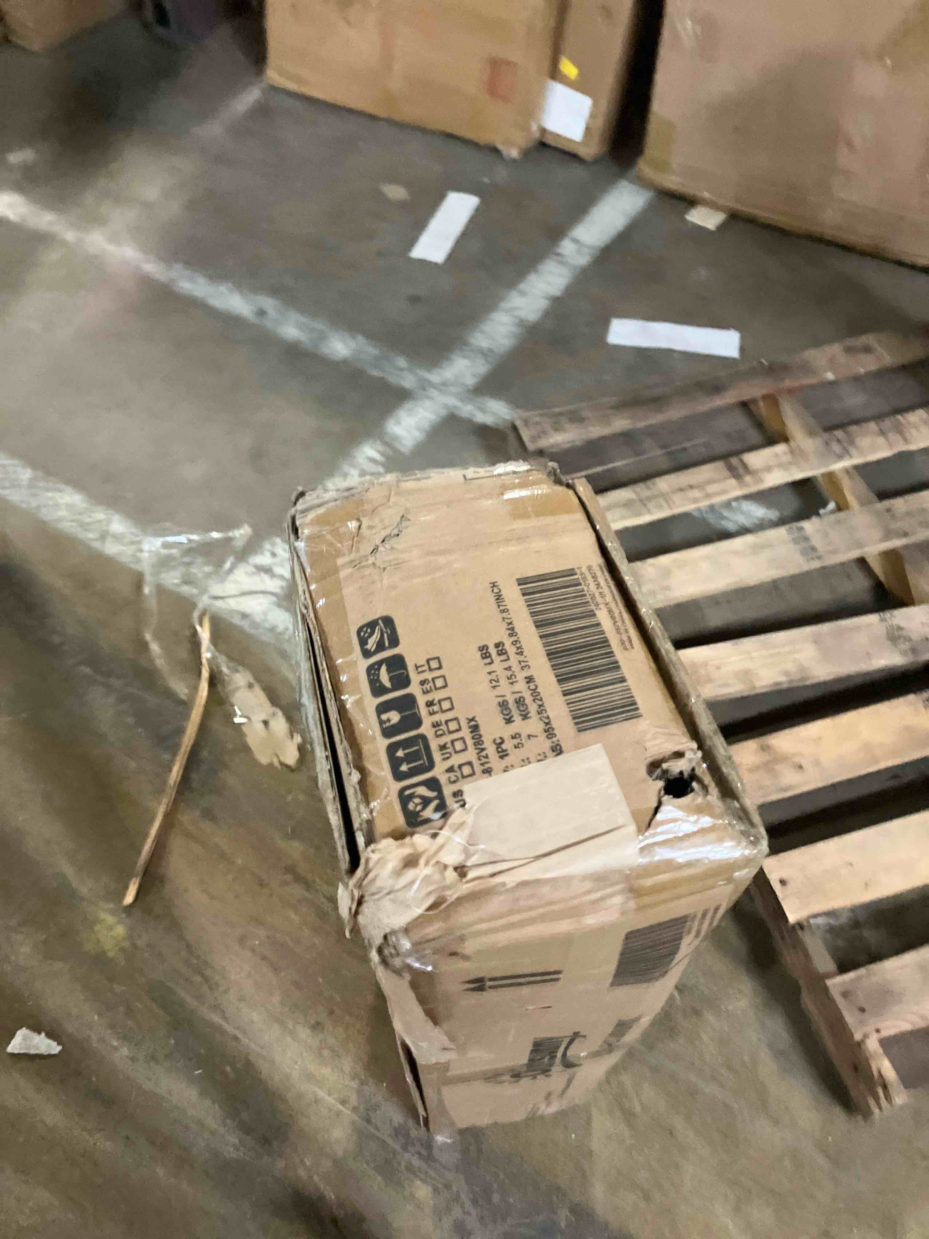 https://s3.amazonaws.com/lotting-images-prod/phillipi/BRN1948215_1744832306480.jpeg
