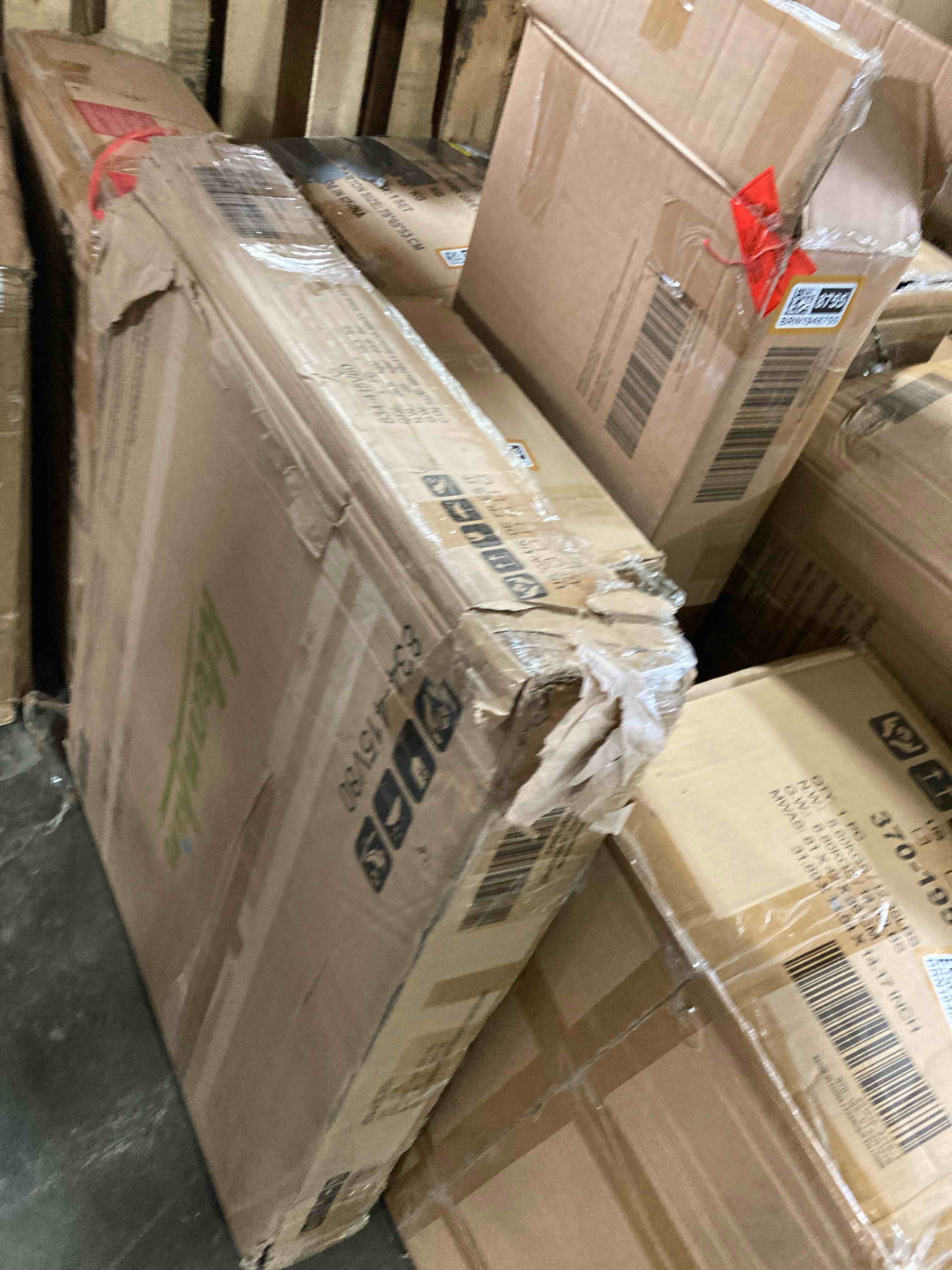 https://s3.amazonaws.com/lotting-images-prod/phillipi/BRN1948751_1744913009173.jpeg