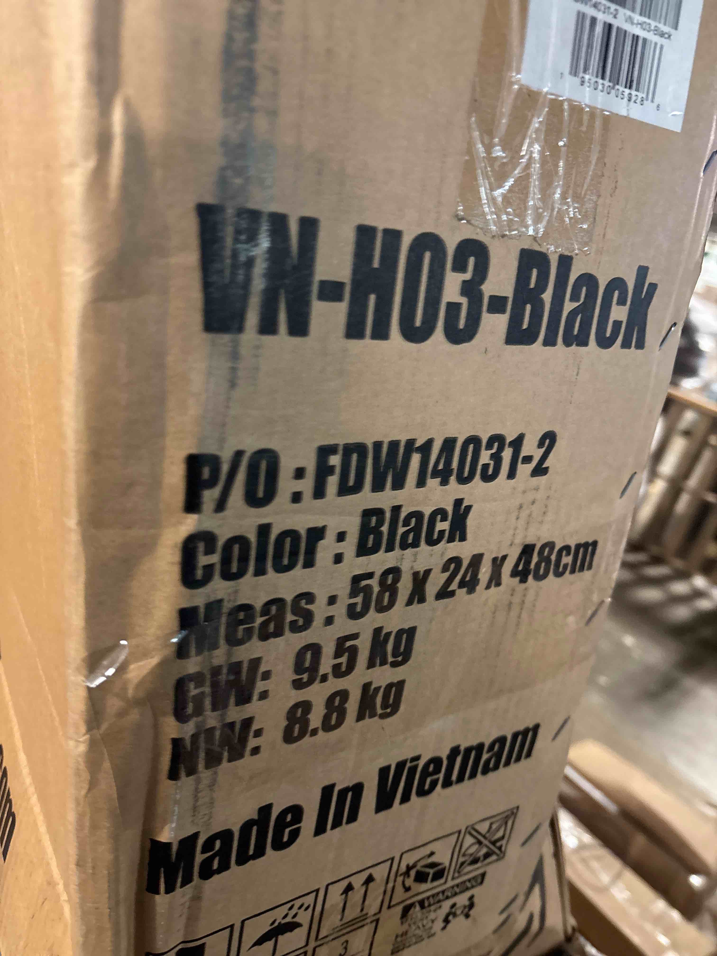 https://s3.amazonaws.com/lotting-images-prod/phillipi/BRN1948992_1745328717906.jpeg