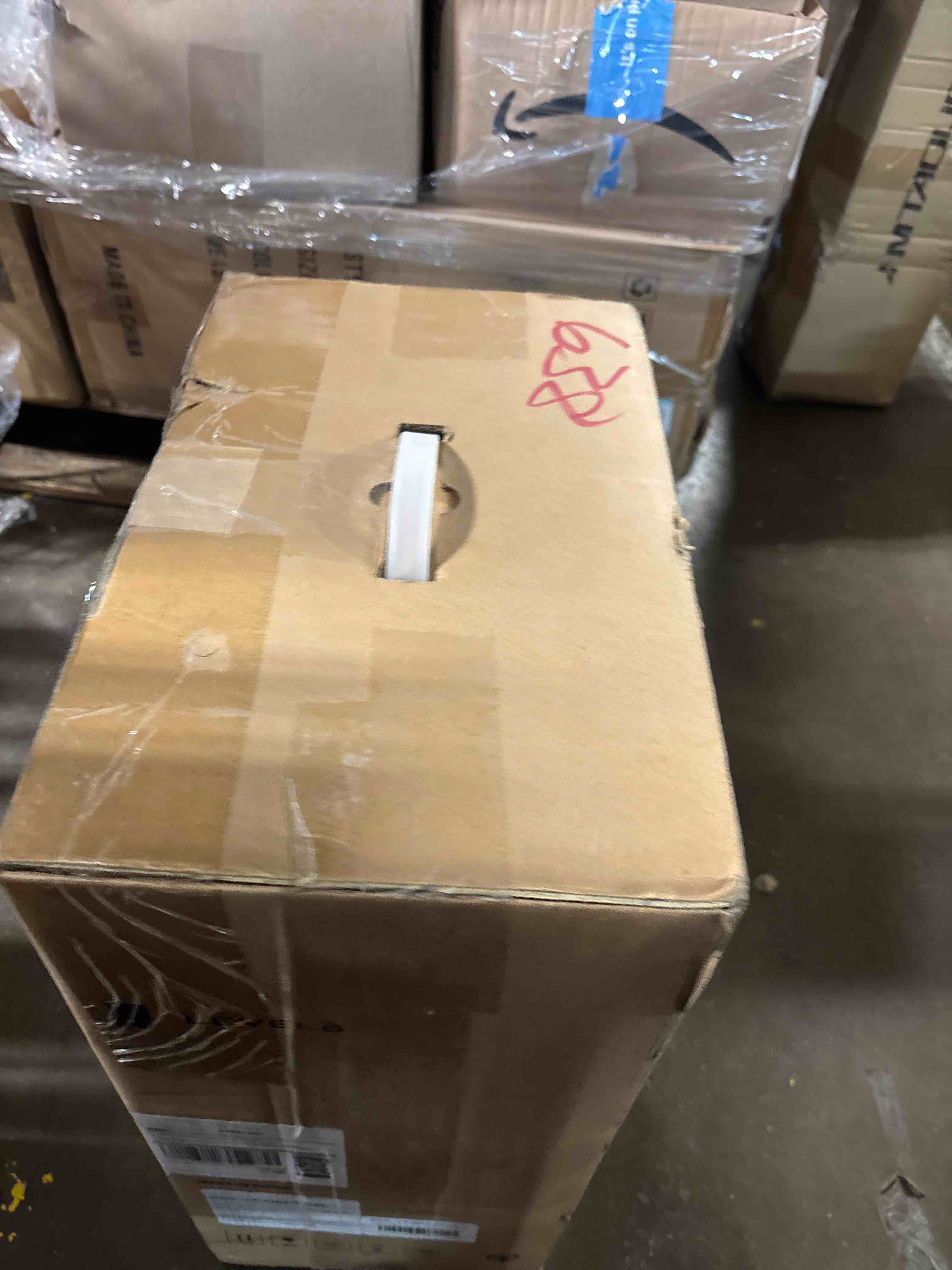 https://s3.amazonaws.com/lotting-images-prod/phillipi/BRN1949057_1745338109357.jpeg