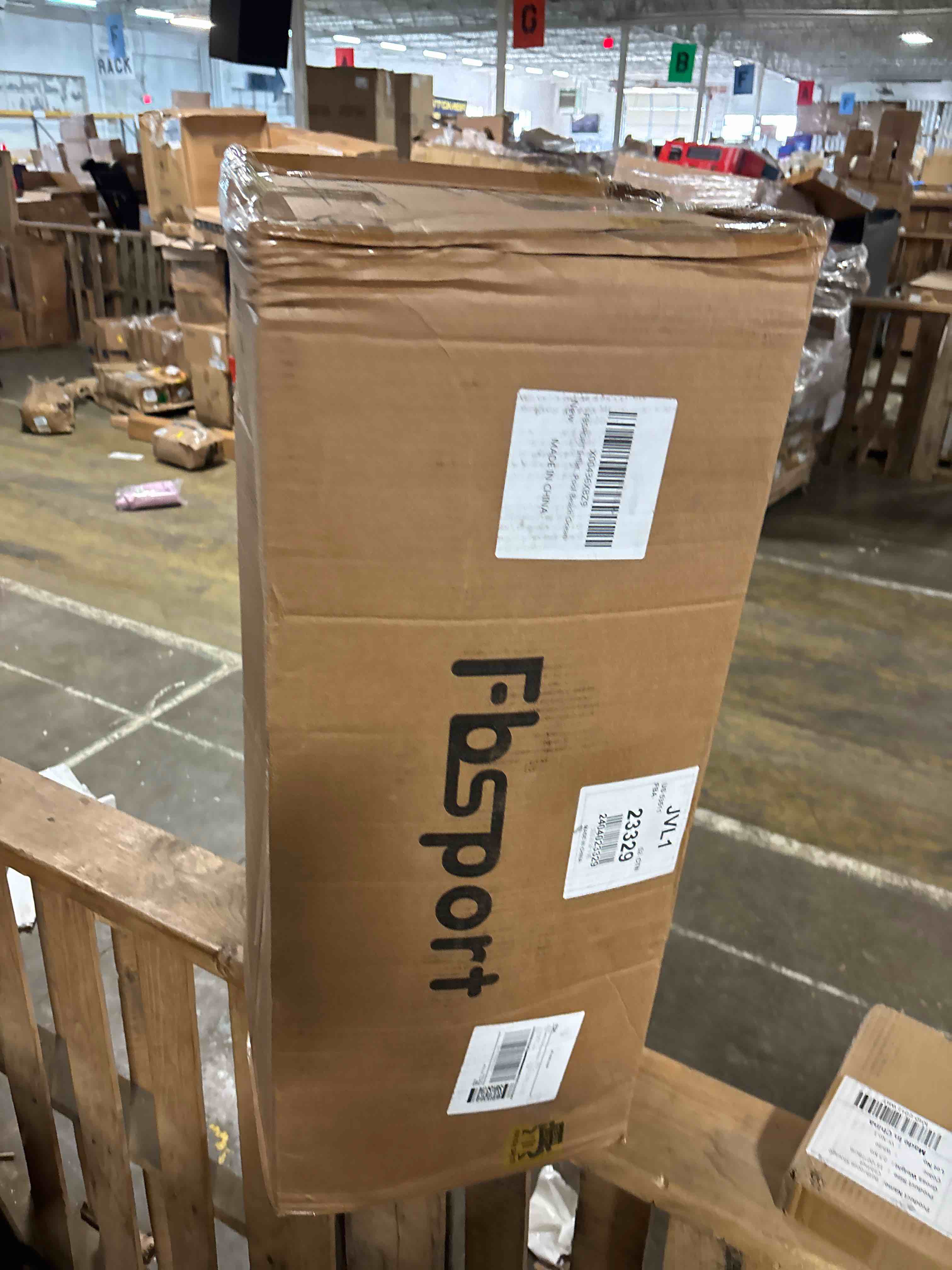 https://s3.amazonaws.com/lotting-images-prod/phillipi/BRN1949087_1745344389362.jpeg