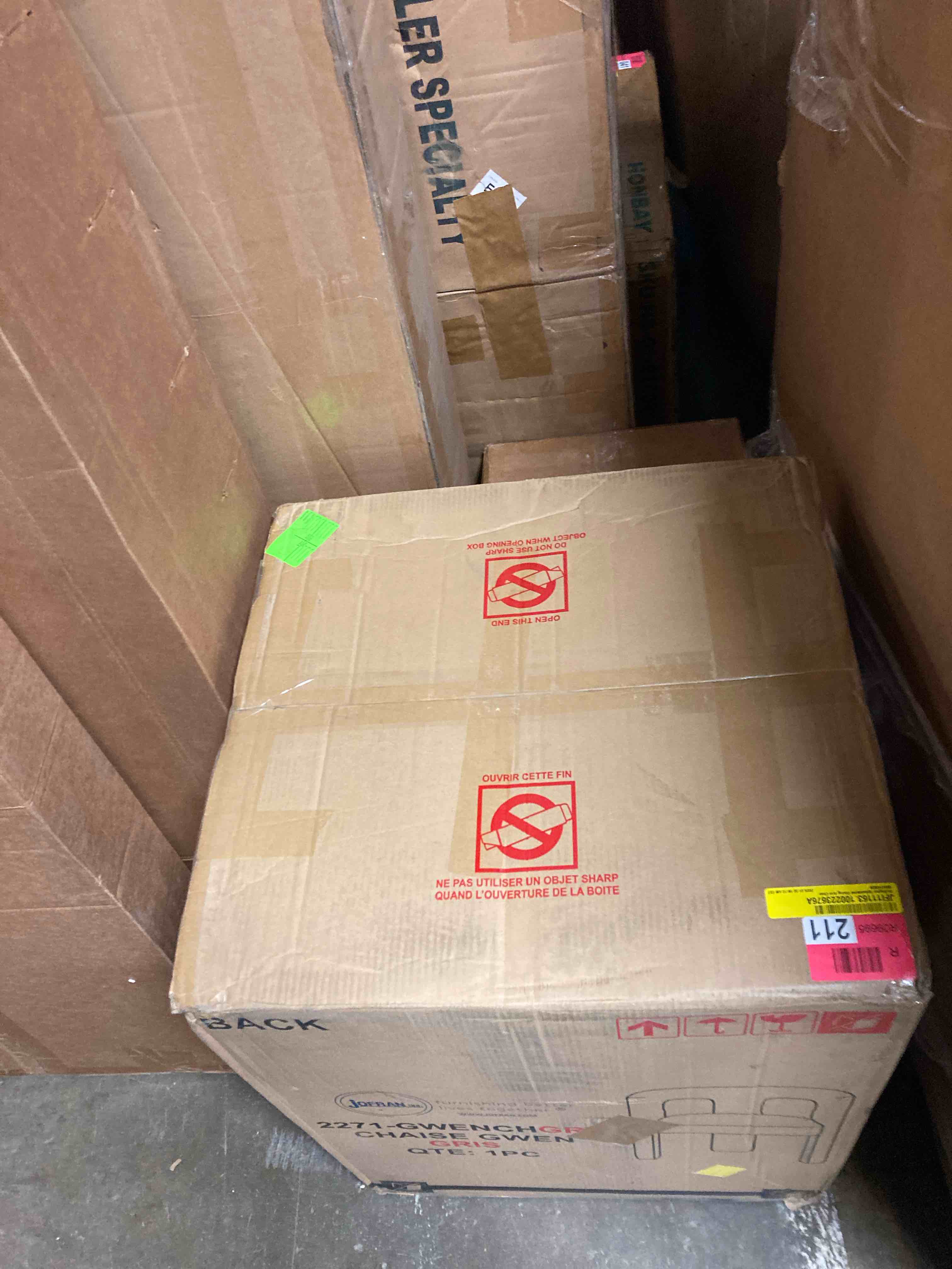 https://s3.amazonaws.com/lotting-images-prod/phillipi/BRN1949162_1745503332570.jpeg