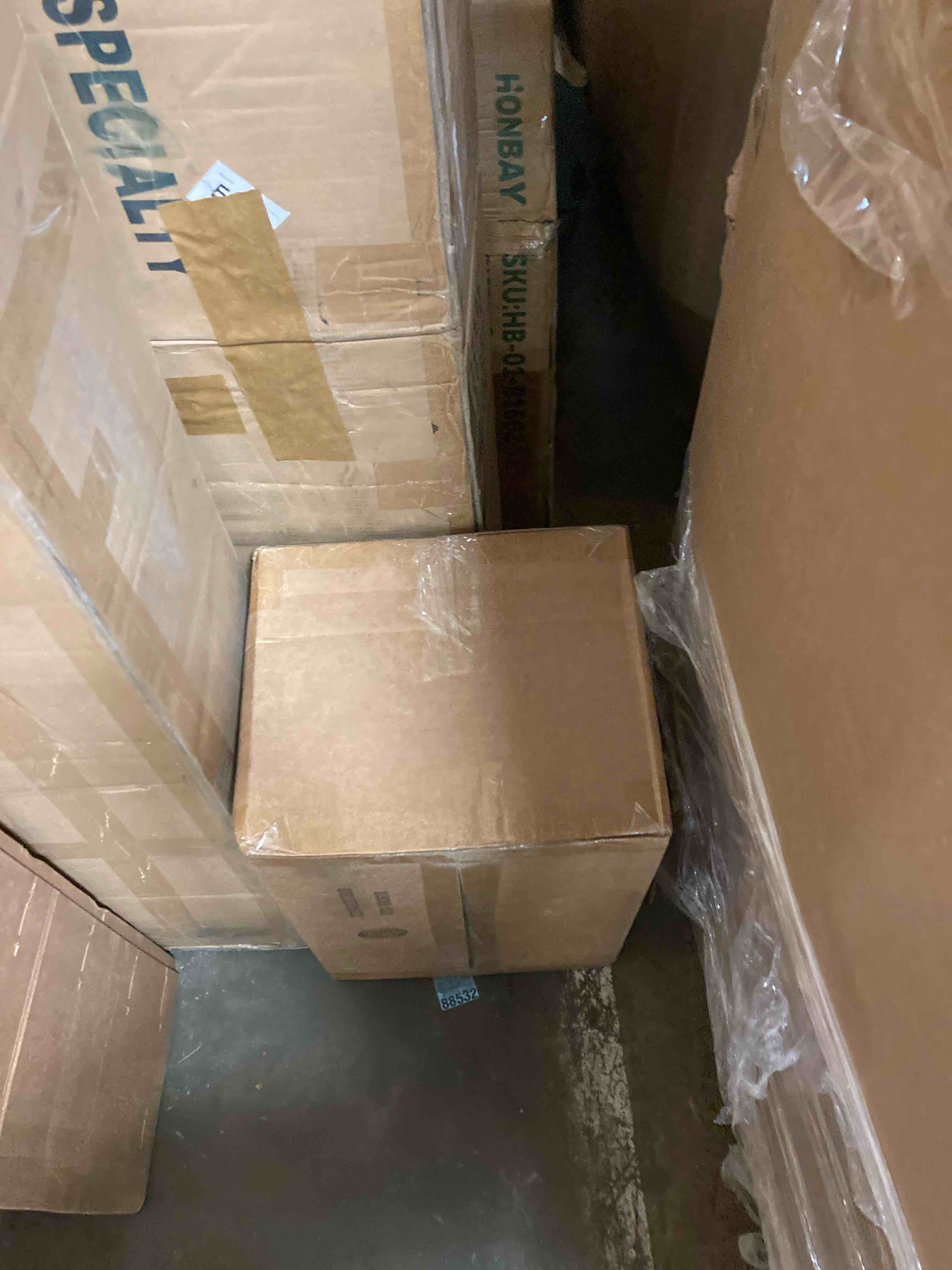 https://s3.amazonaws.com/lotting-images-prod/phillipi/BRN1949163_1745503208913.jpeg