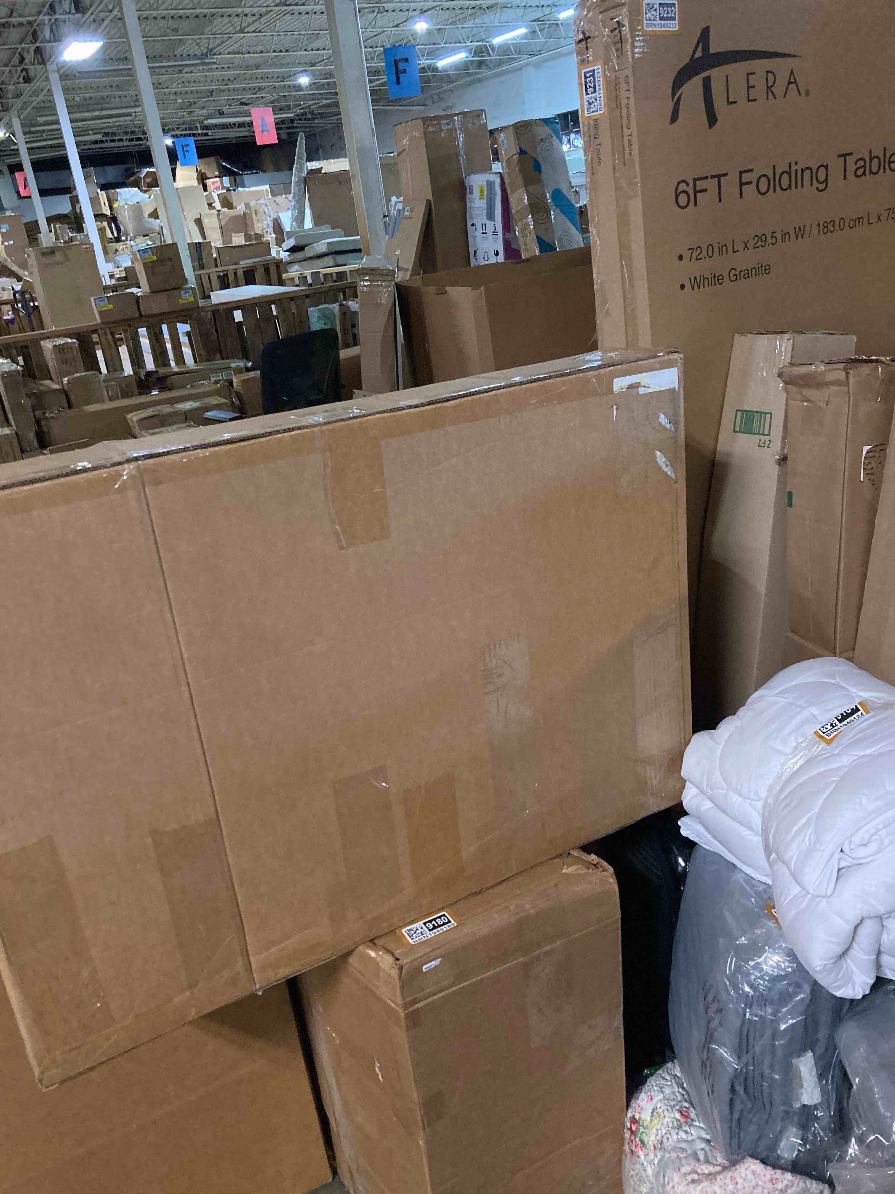 https://s3.amazonaws.com/lotting-images-prod/phillipi/BRN1949178_1745437028586.jpeg