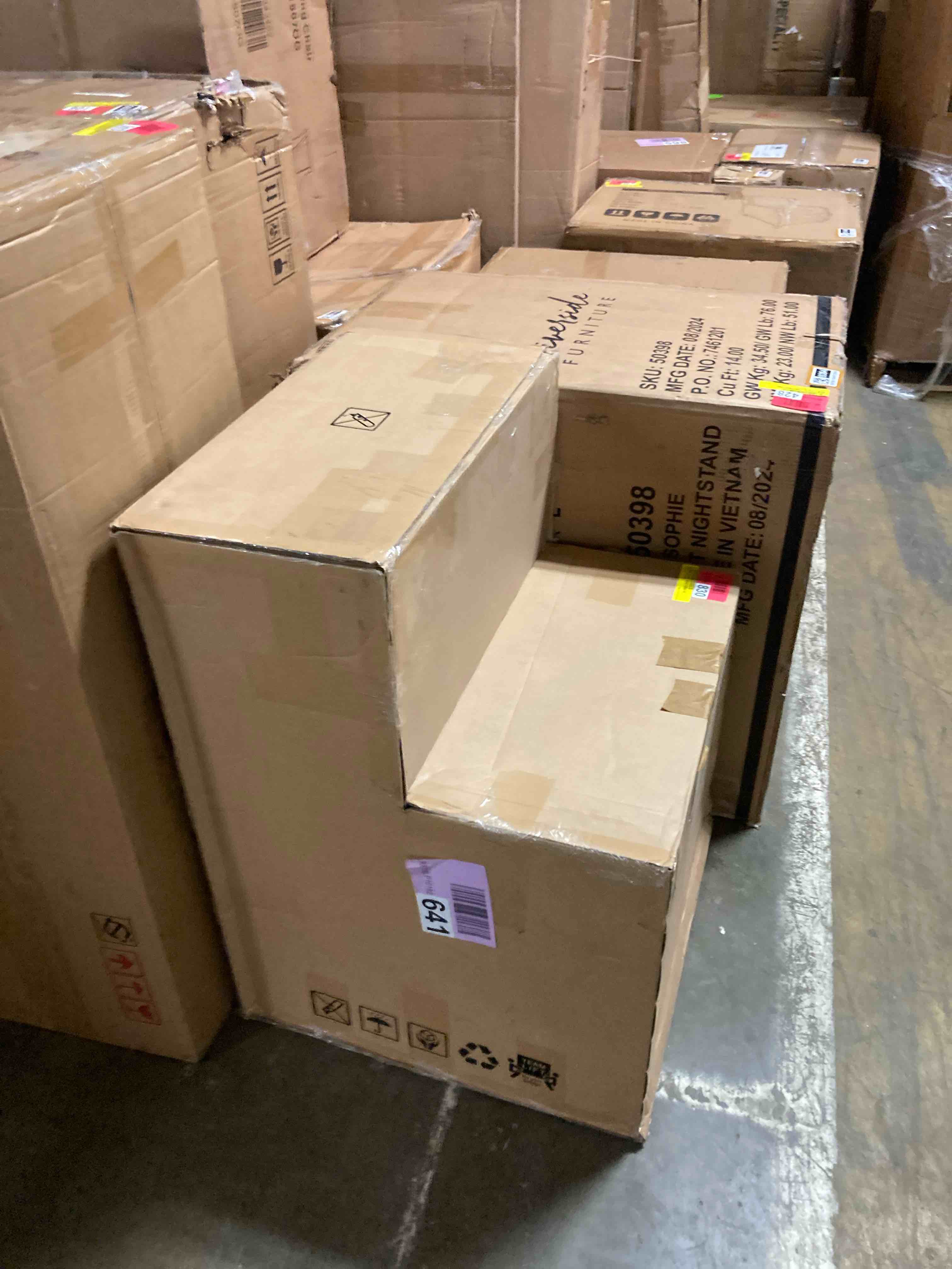 https://s3.amazonaws.com/lotting-images-prod/phillipi/BRN1949387_1745509677435.jpeg