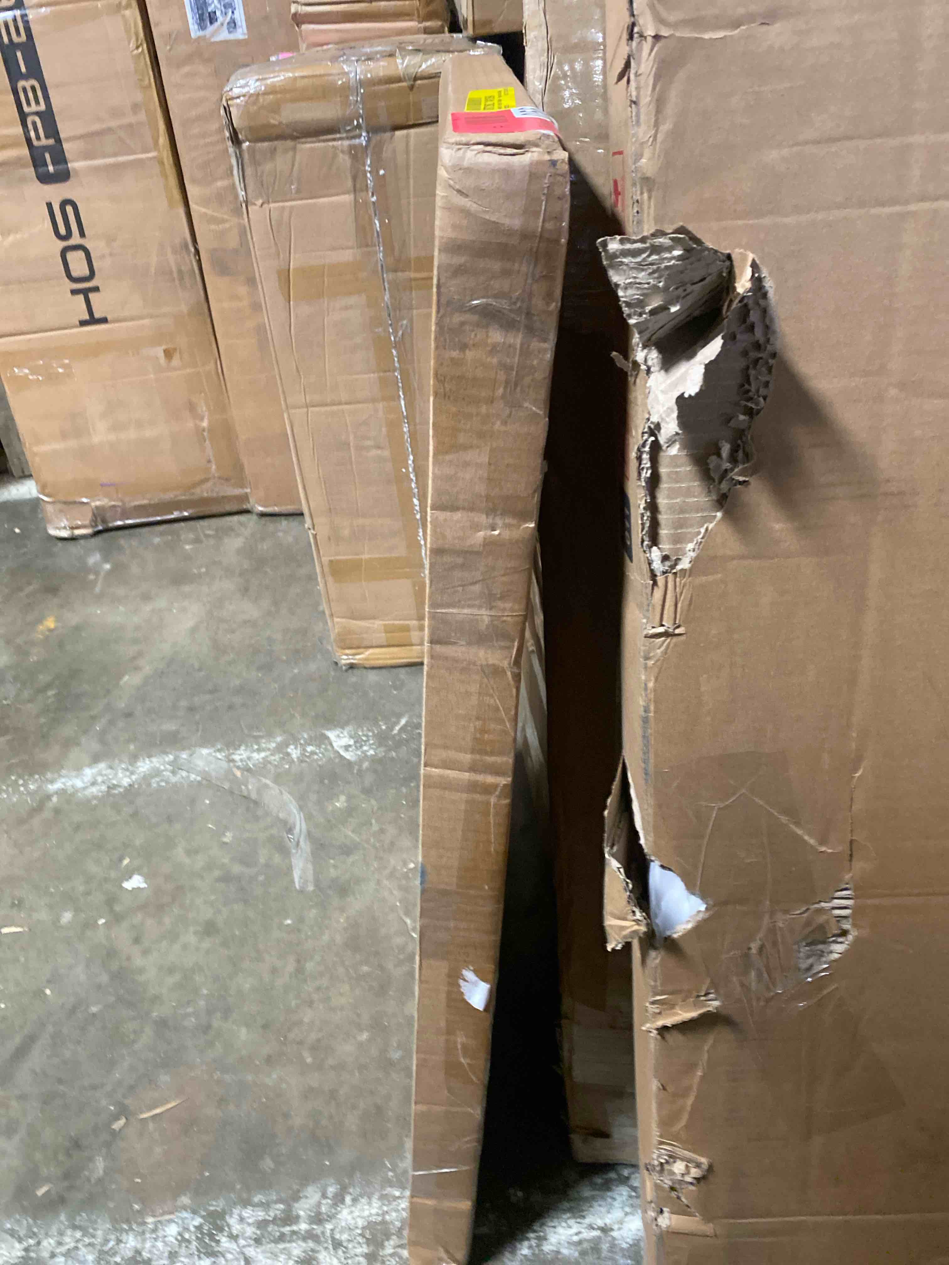 https://s3.amazonaws.com/lotting-images-prod/phillipi/BRN1949462_1745599832938.jpeg