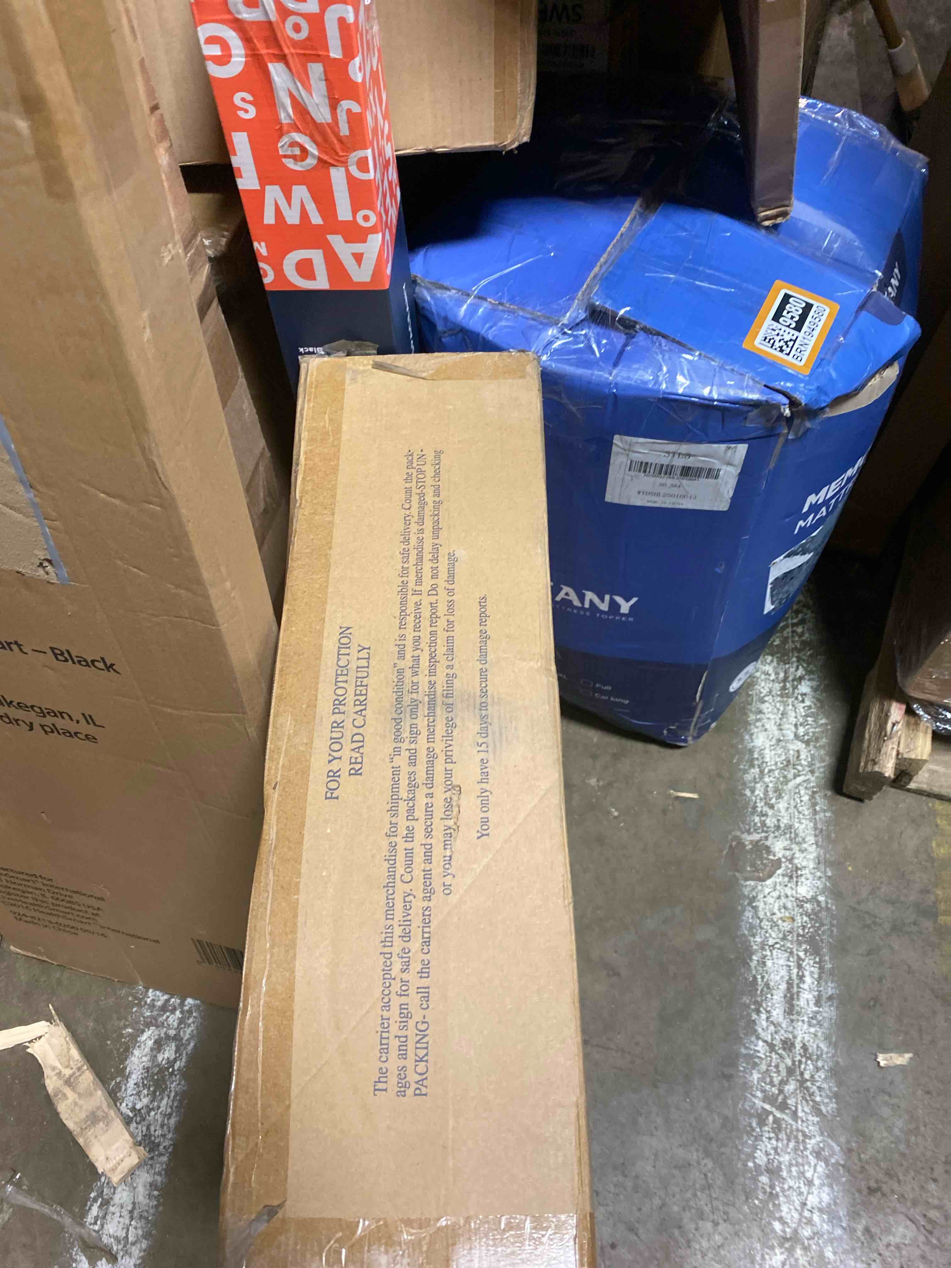 https://s3.amazonaws.com/lotting-images-prod/phillipi/BRN1949603_1745615977422.jpeg