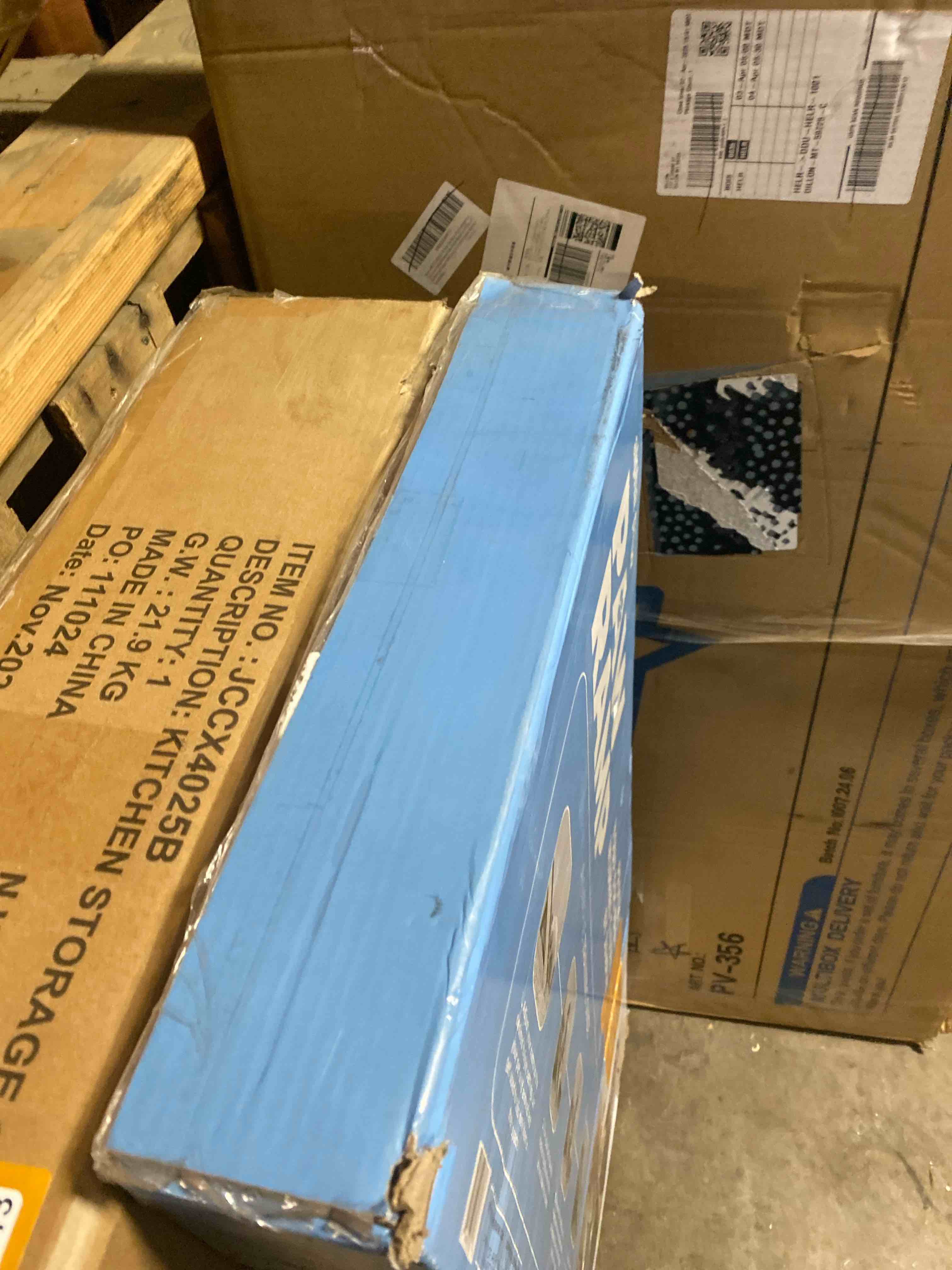 https://s3.amazonaws.com/lotting-images-prod/phillipi/BRN1949614_1745617566111.jpeg
