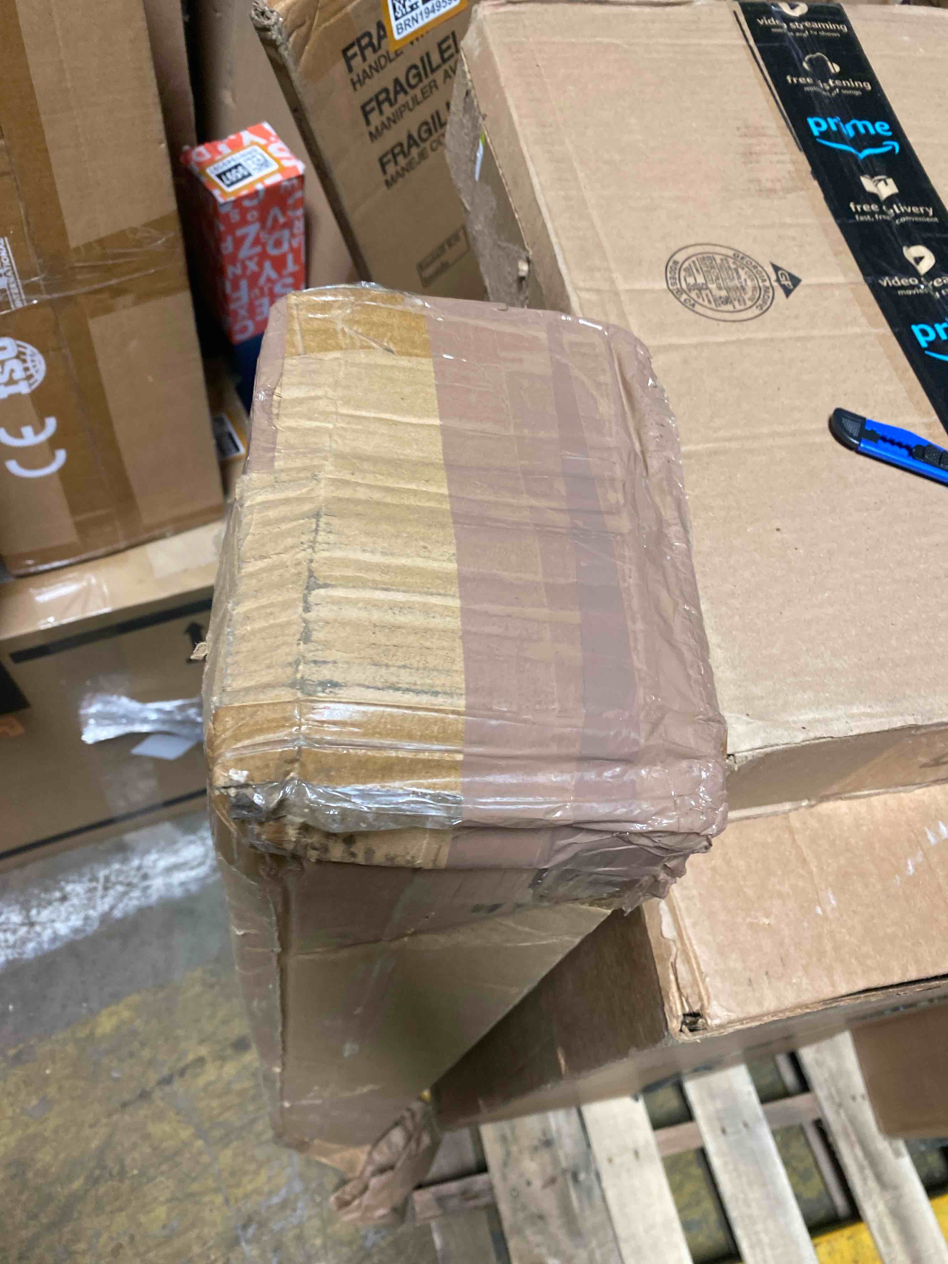 https://s3.amazonaws.com/lotting-images-prod/phillipi/BRN1949619_1745618089904.jpeg