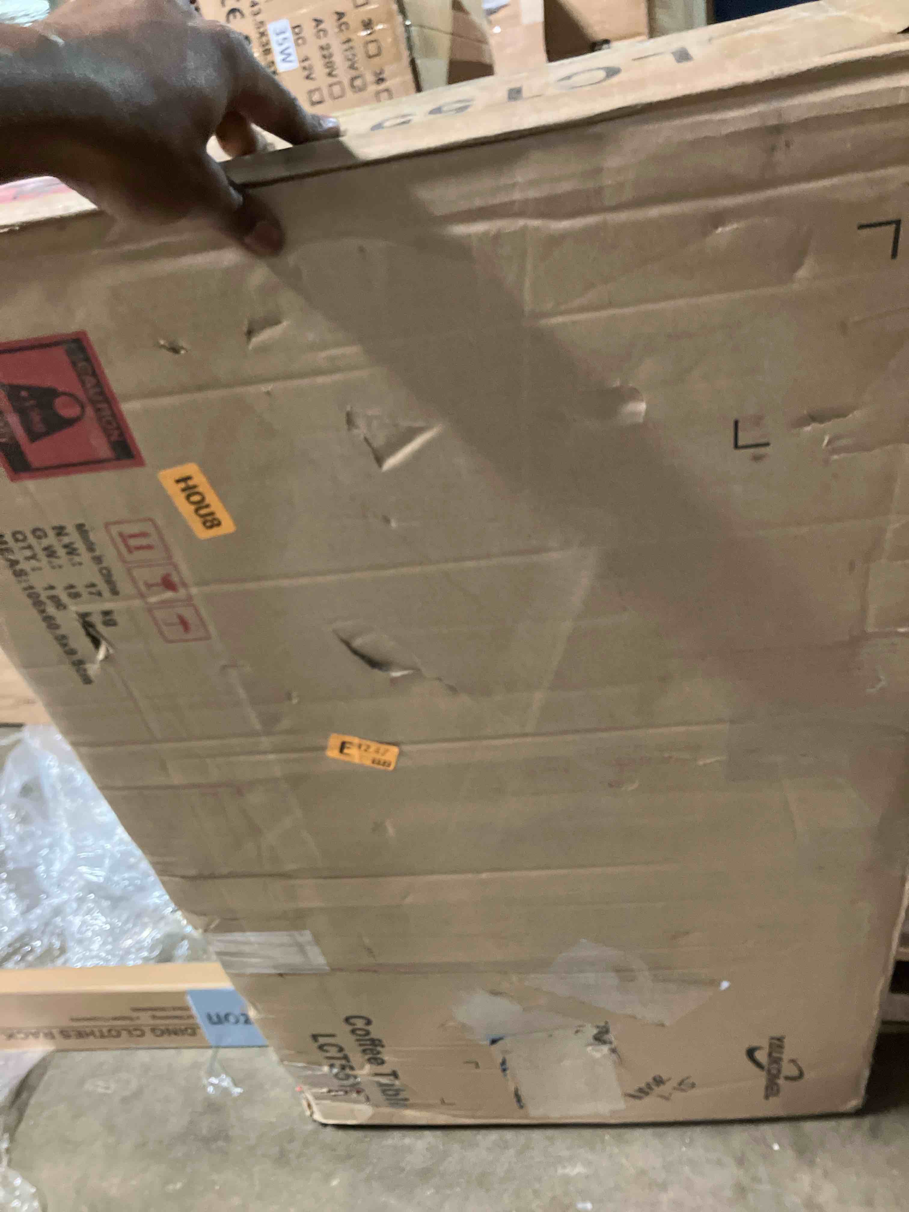 https://s3.amazonaws.com/lotting-images-prod/phillipi/BRN1949759_1745931076792.jpeg