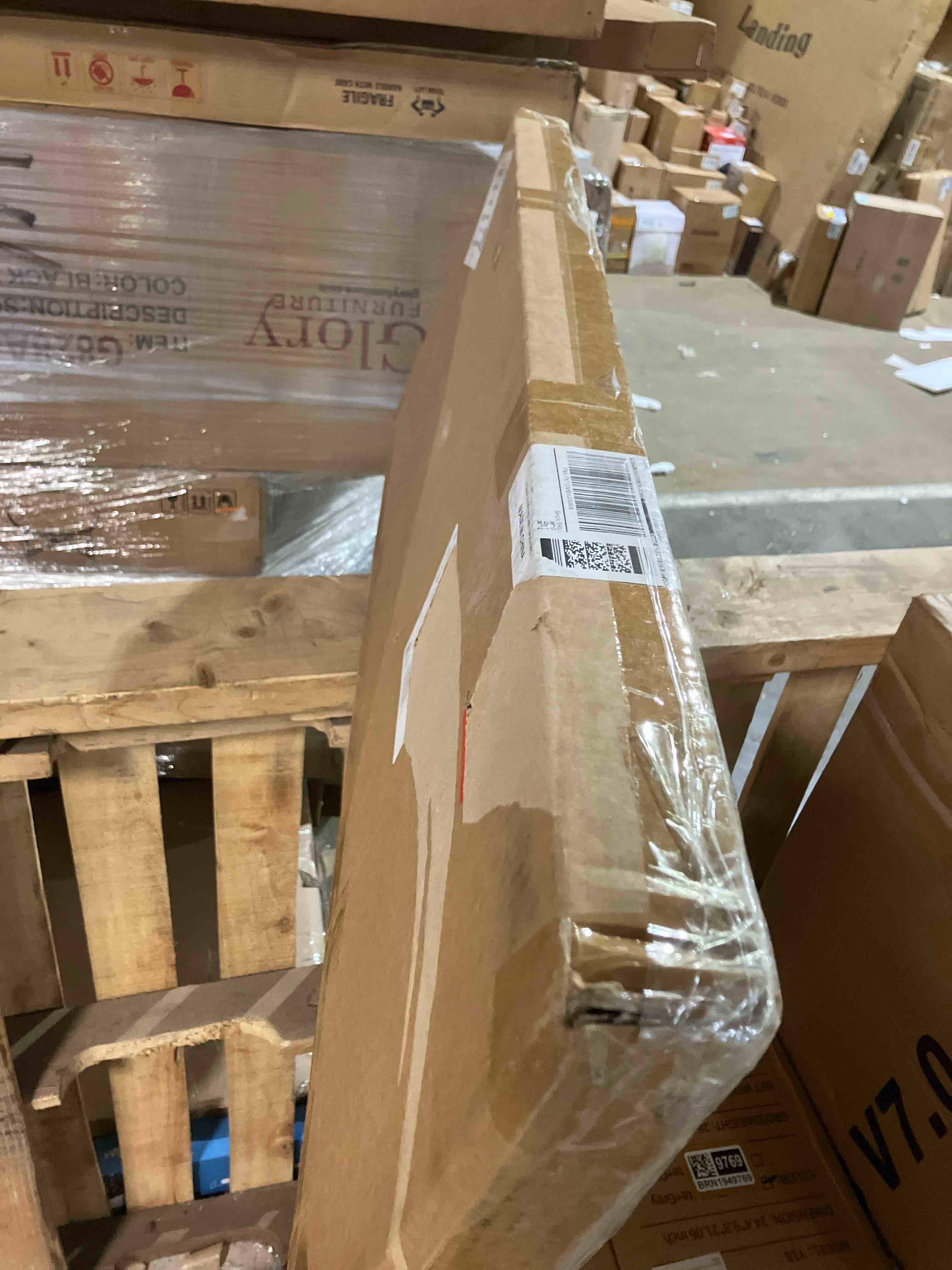https://s3.amazonaws.com/lotting-images-prod/phillipi/BRN1949770_1745934198711.jpeg