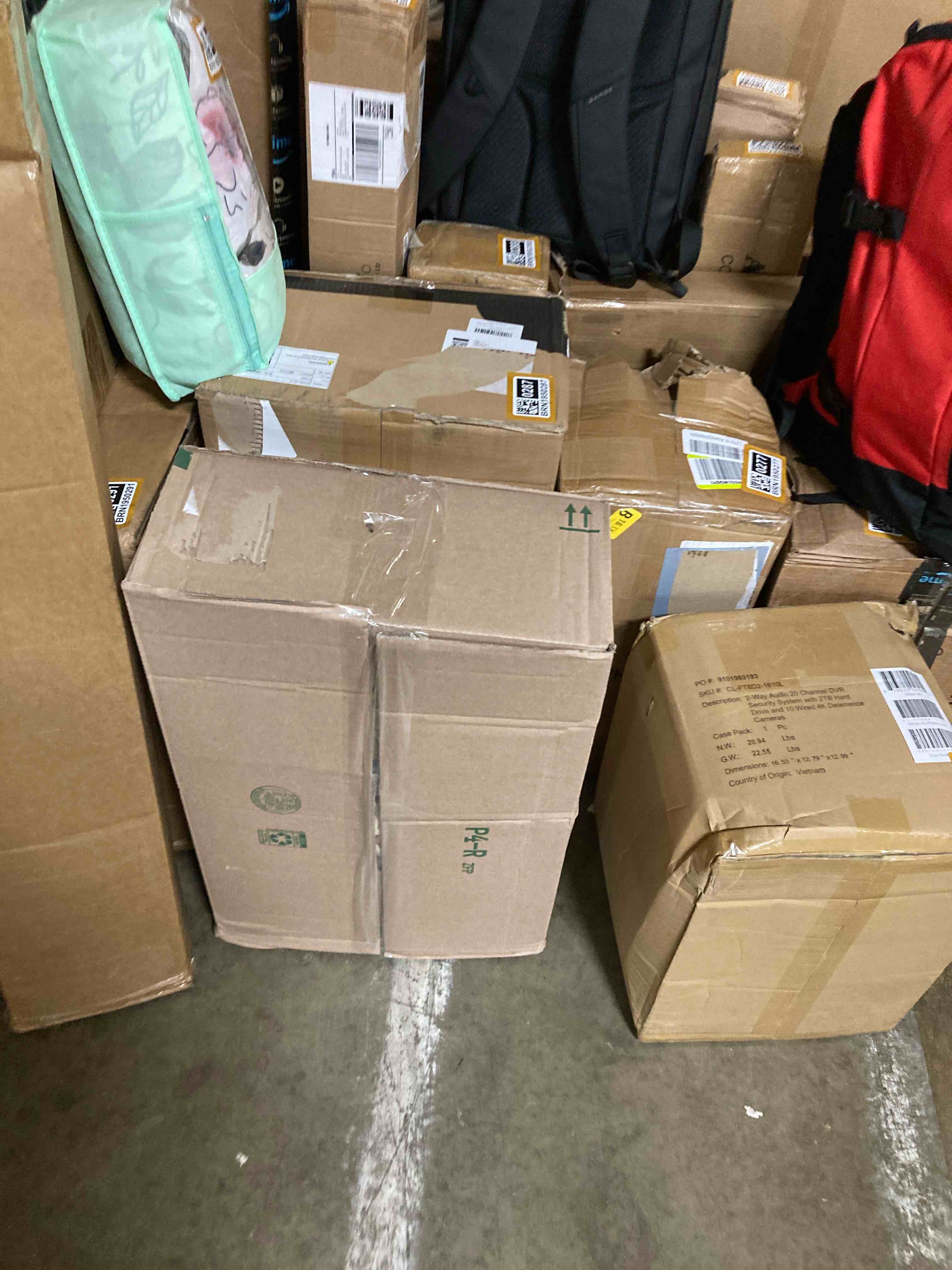 https://s3.amazonaws.com/lotting-images-prod/phillipi/BRN1950270_1746204325074.jpeg