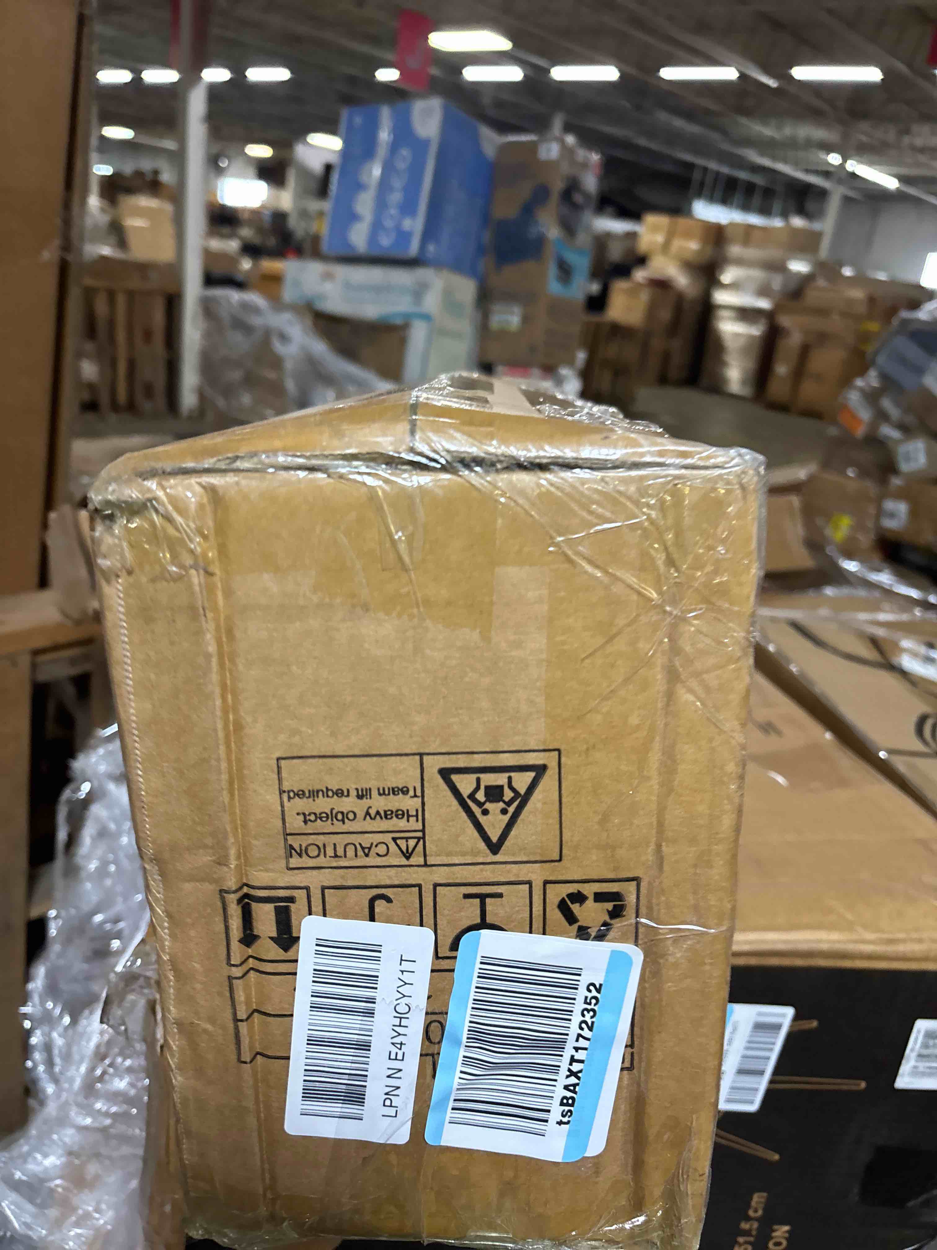 https://s3.amazonaws.com/lotting-images-prod/phillipi/BRN1950567_1747424221573.jpeg