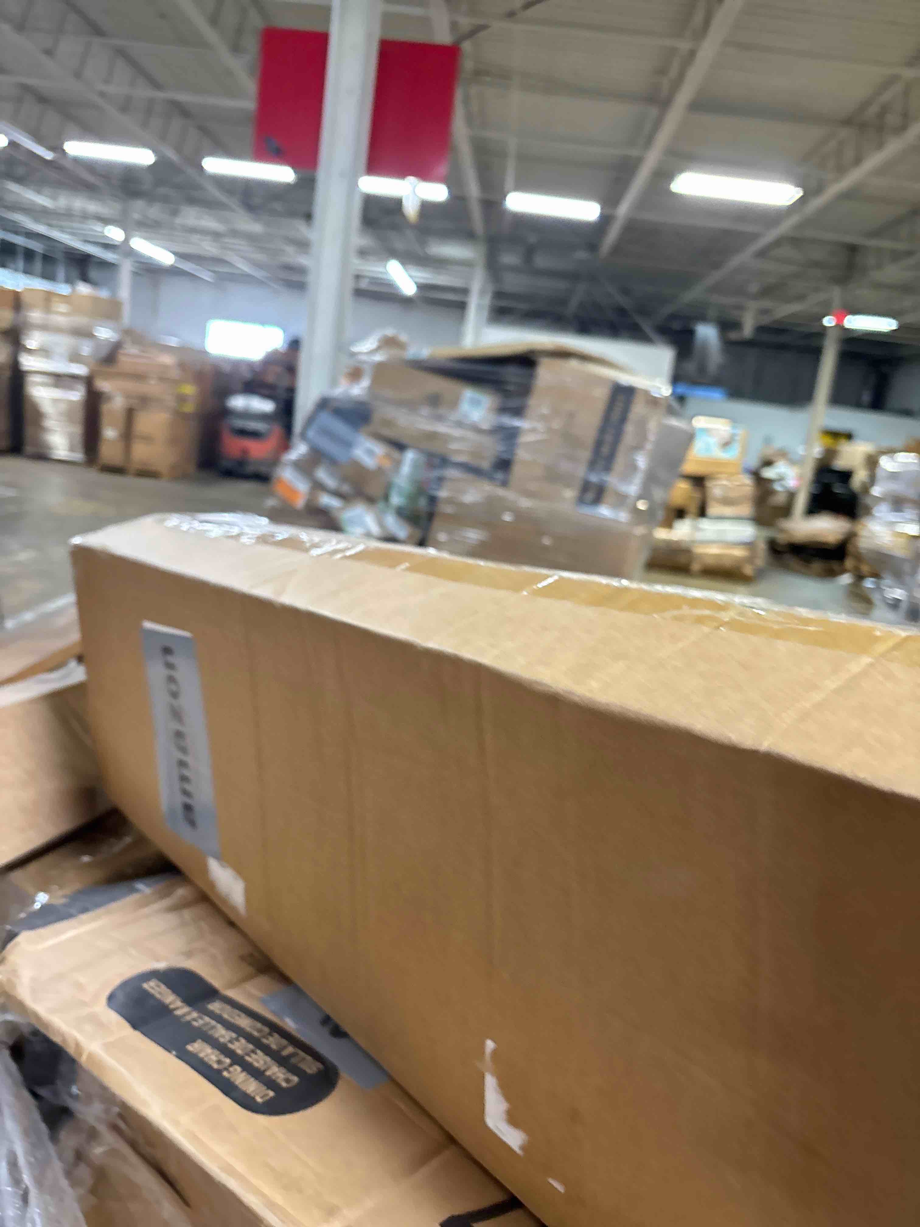 https://s3.amazonaws.com/lotting-images-prod/phillipi/BRN1950567_1747424224887.jpeg