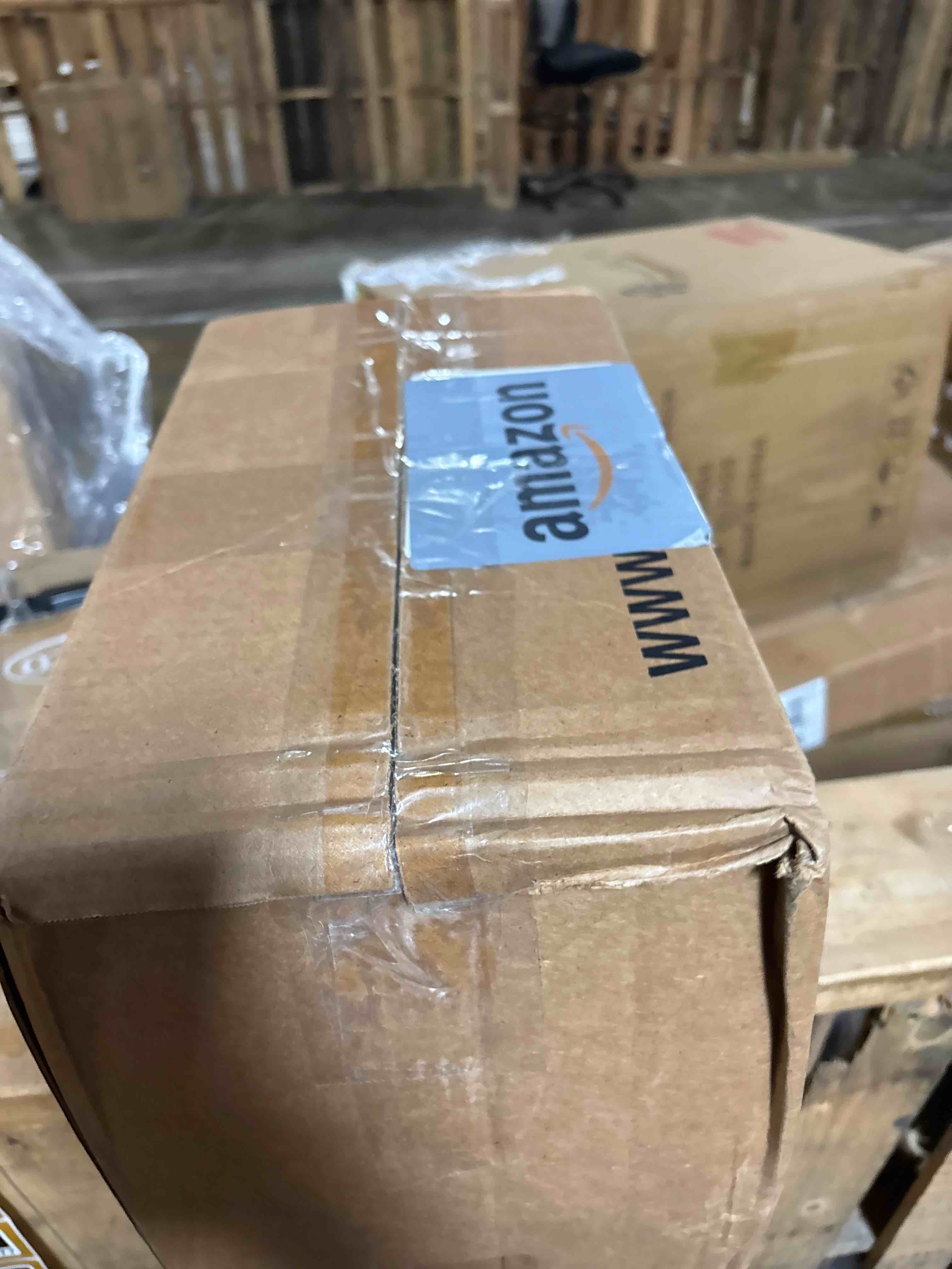 https://s3.amazonaws.com/lotting-images-prod/phillipi/BRN1950580_1747422611636.jpeg
