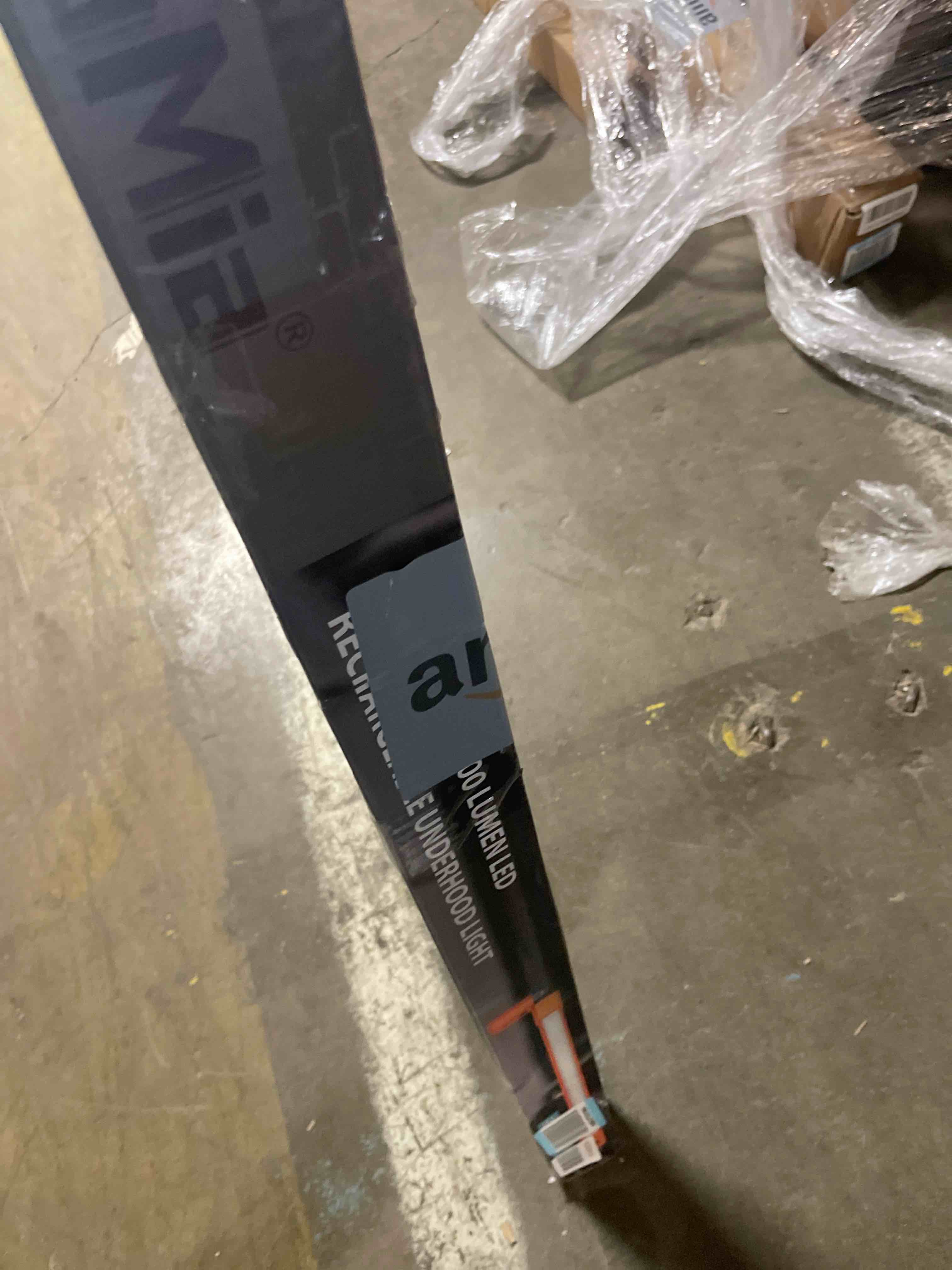 https://s3.amazonaws.com/lotting-images-prod/phillipi/BRN1951461_1742393650592.jpeg