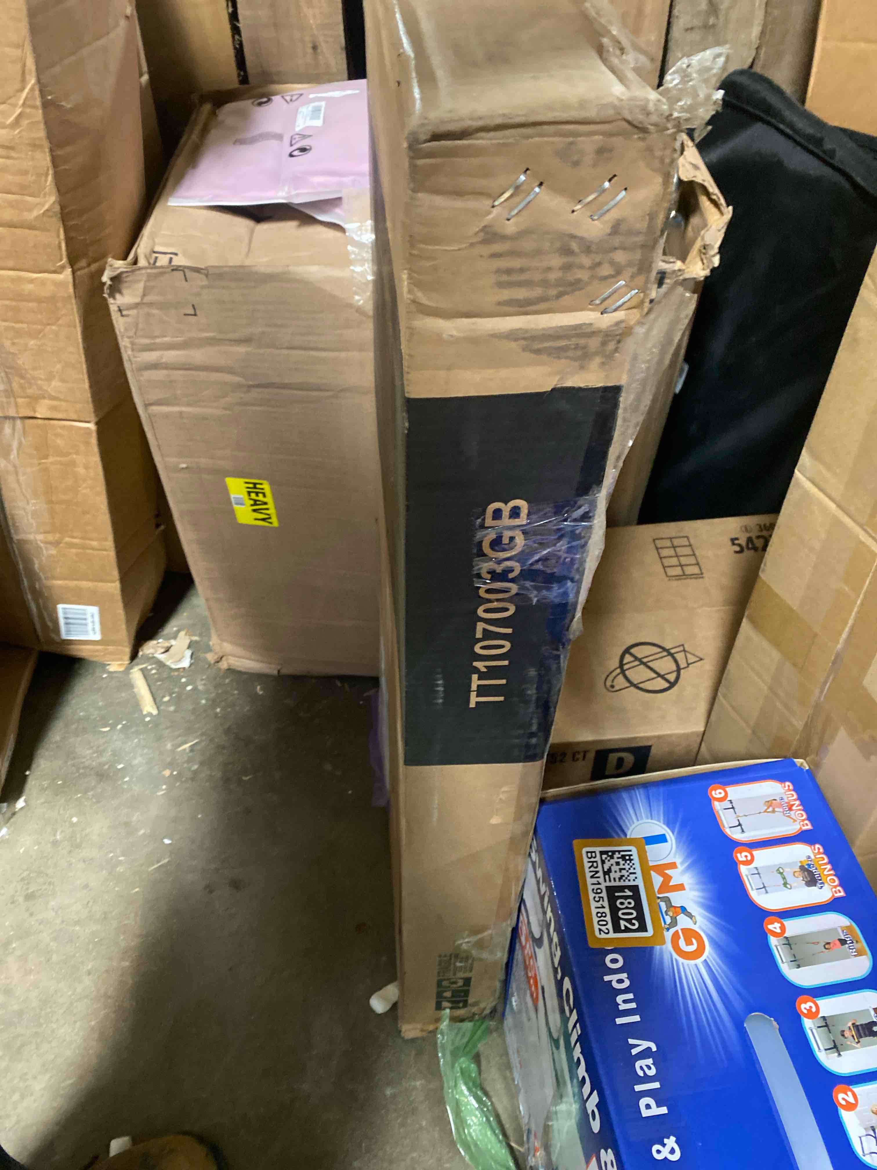 https://s3.amazonaws.com/lotting-images-prod/phillipi/BRN1951809_1742572585560.jpeg