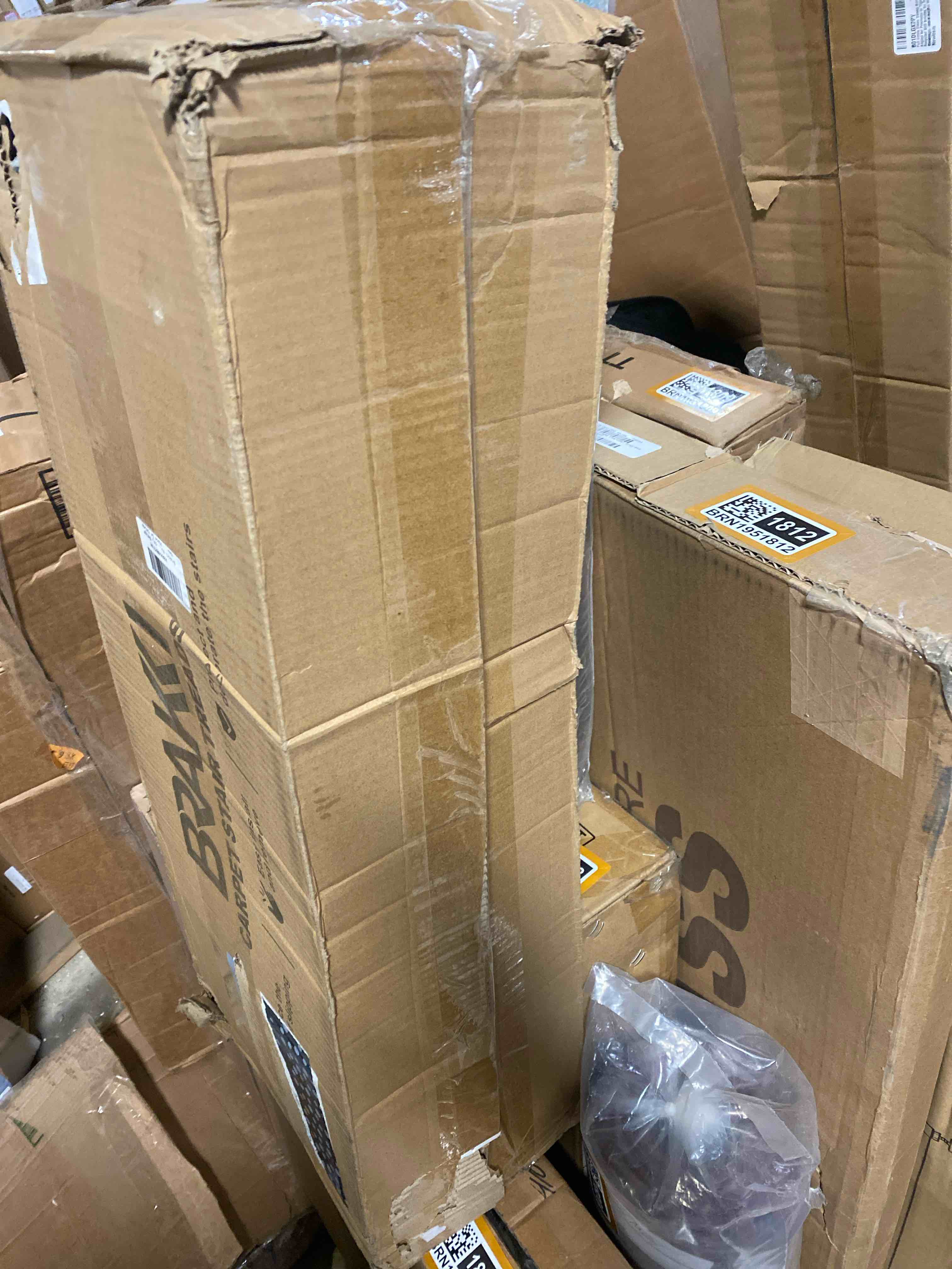 https://s3.amazonaws.com/lotting-images-prod/phillipi/BRN1951825_1742574844261.jpeg