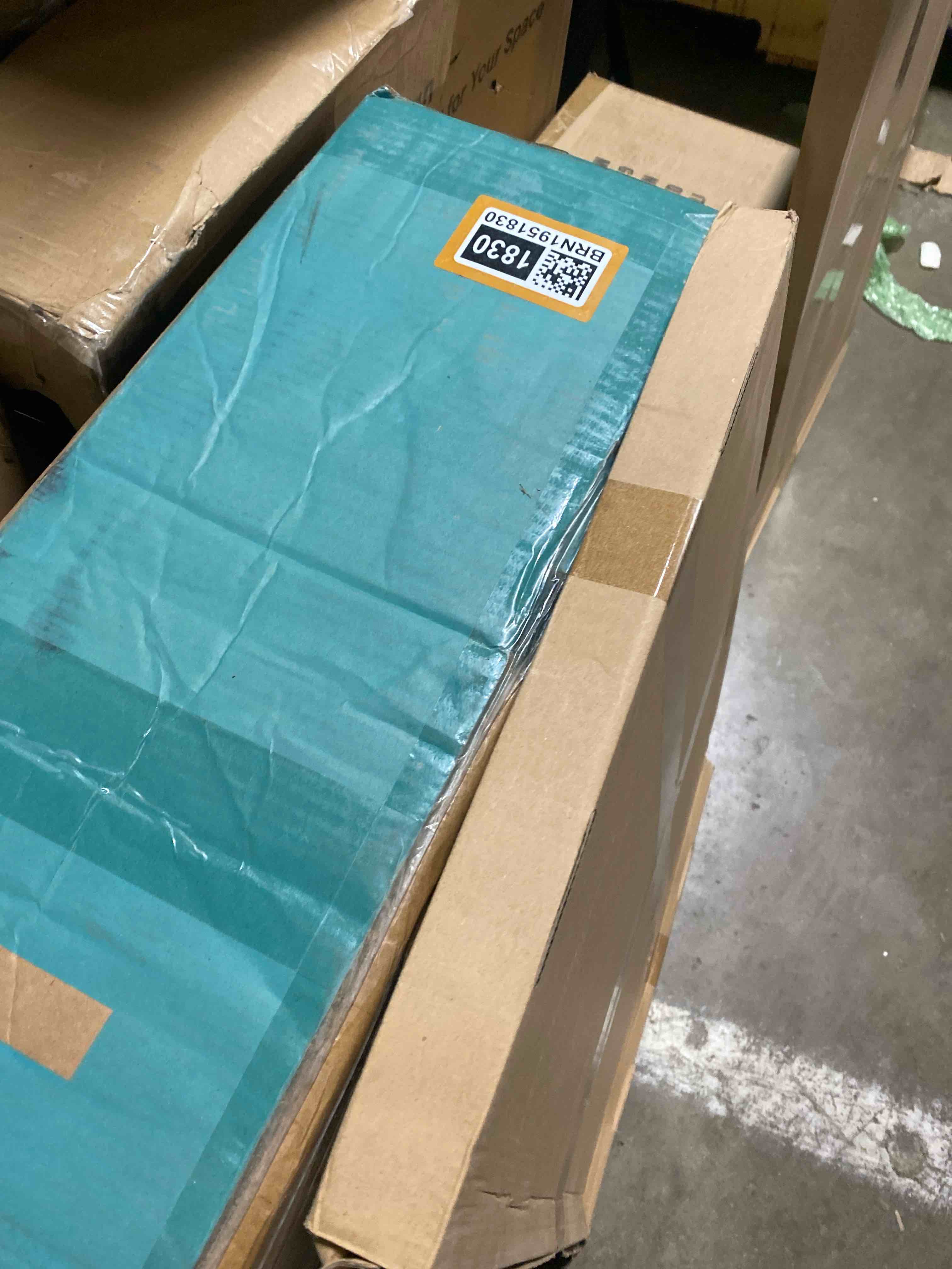 https://s3.amazonaws.com/lotting-images-prod/phillipi/BRN1951834_1742579538073.jpeg