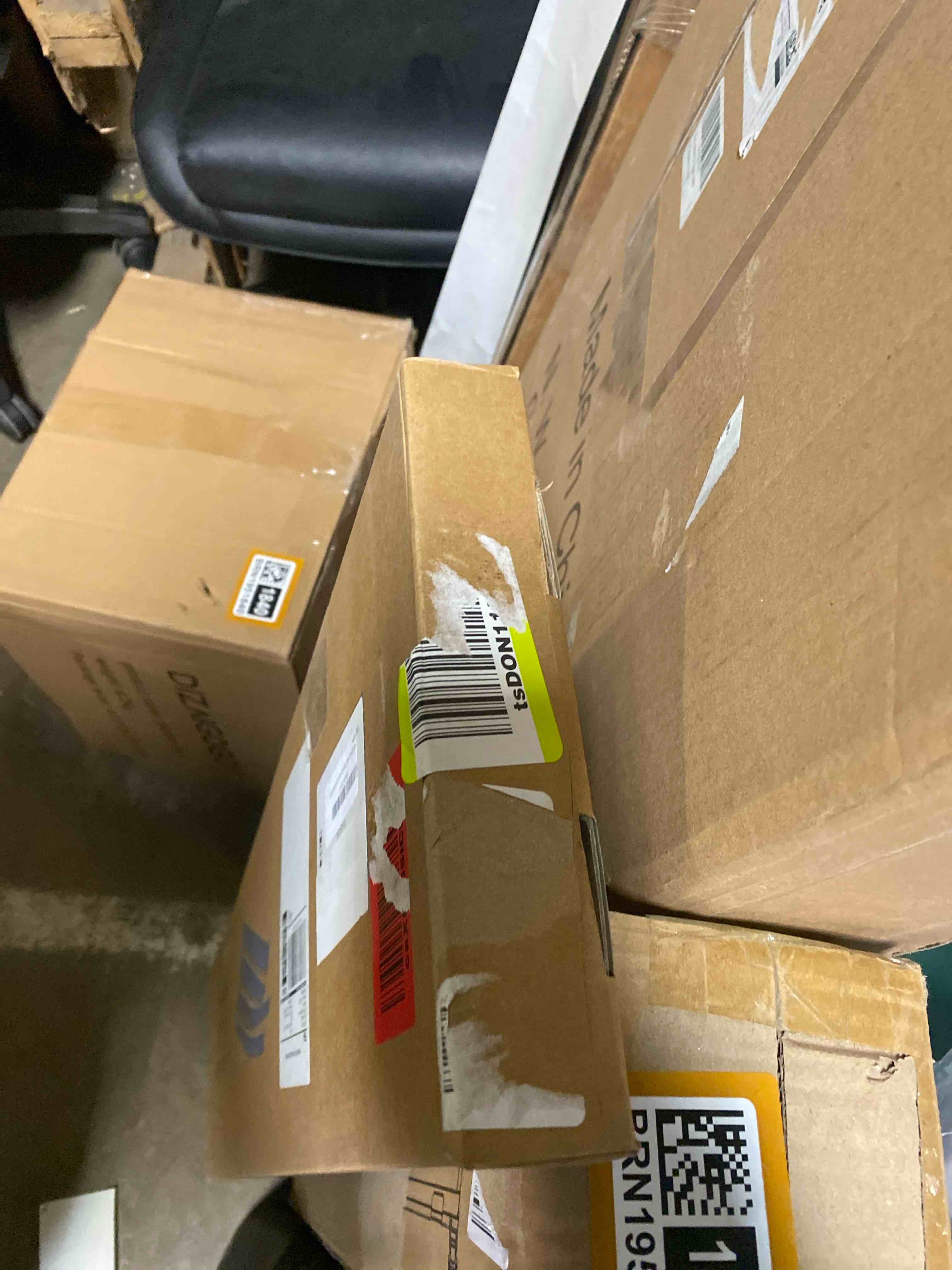 https://s3.amazonaws.com/lotting-images-prod/phillipi/BRN1951842_1742581715278.jpeg