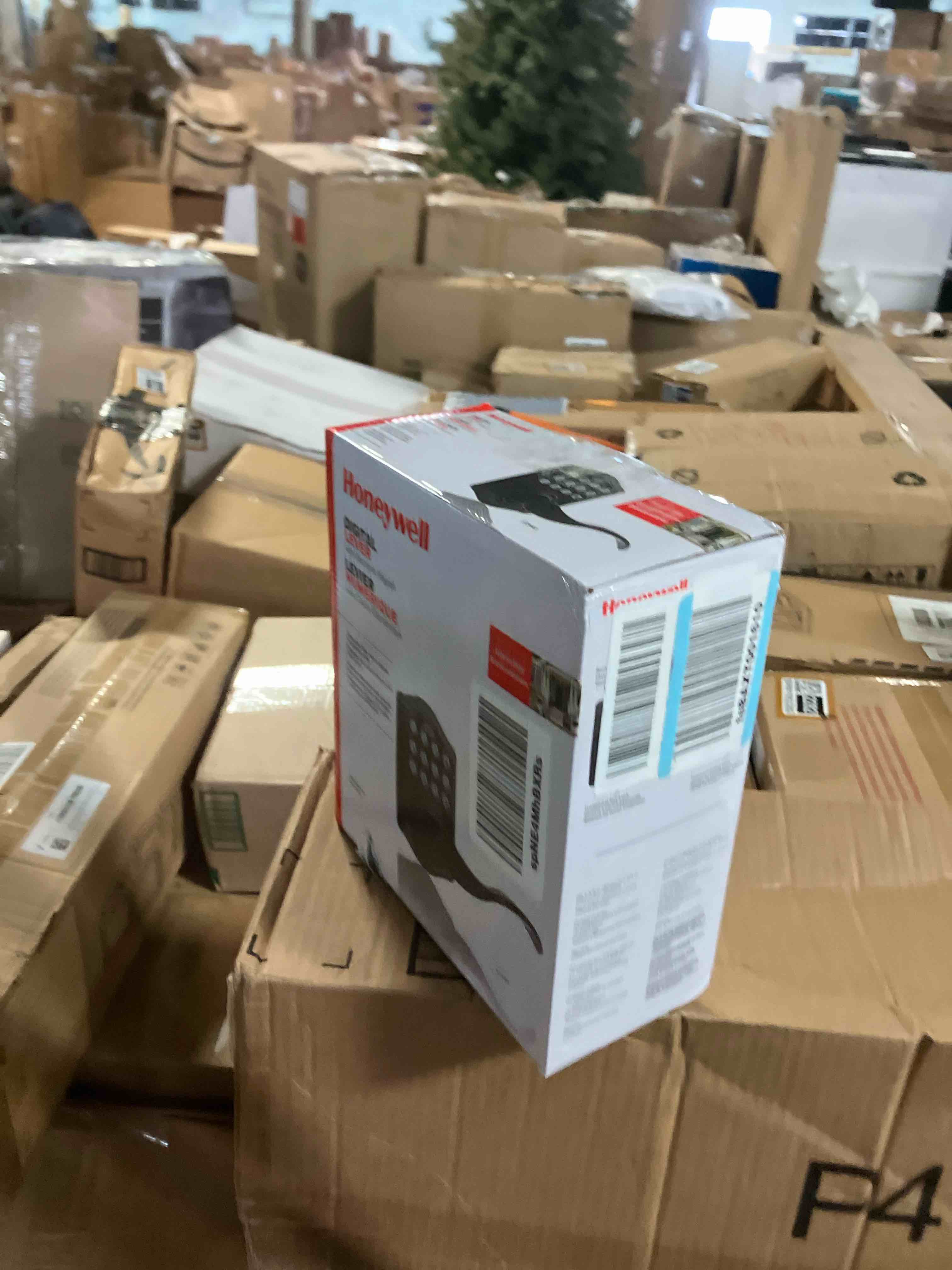https://s3.amazonaws.com/lotting-images-prod/phillipi/BRN1952260_1743092883029.jpeg