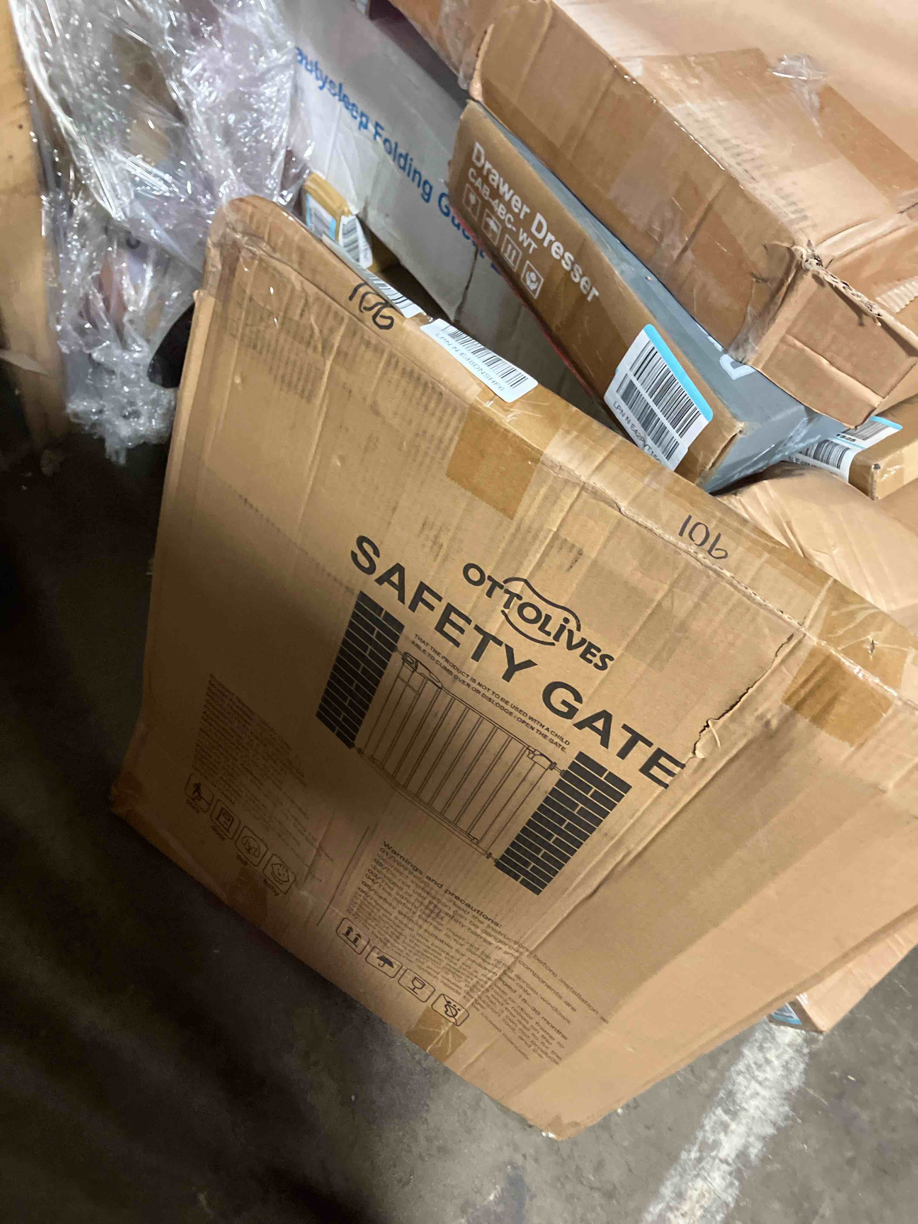https://s3.amazonaws.com/lotting-images-prod/phillipi/BRN1952371_1743013441029.jpeg