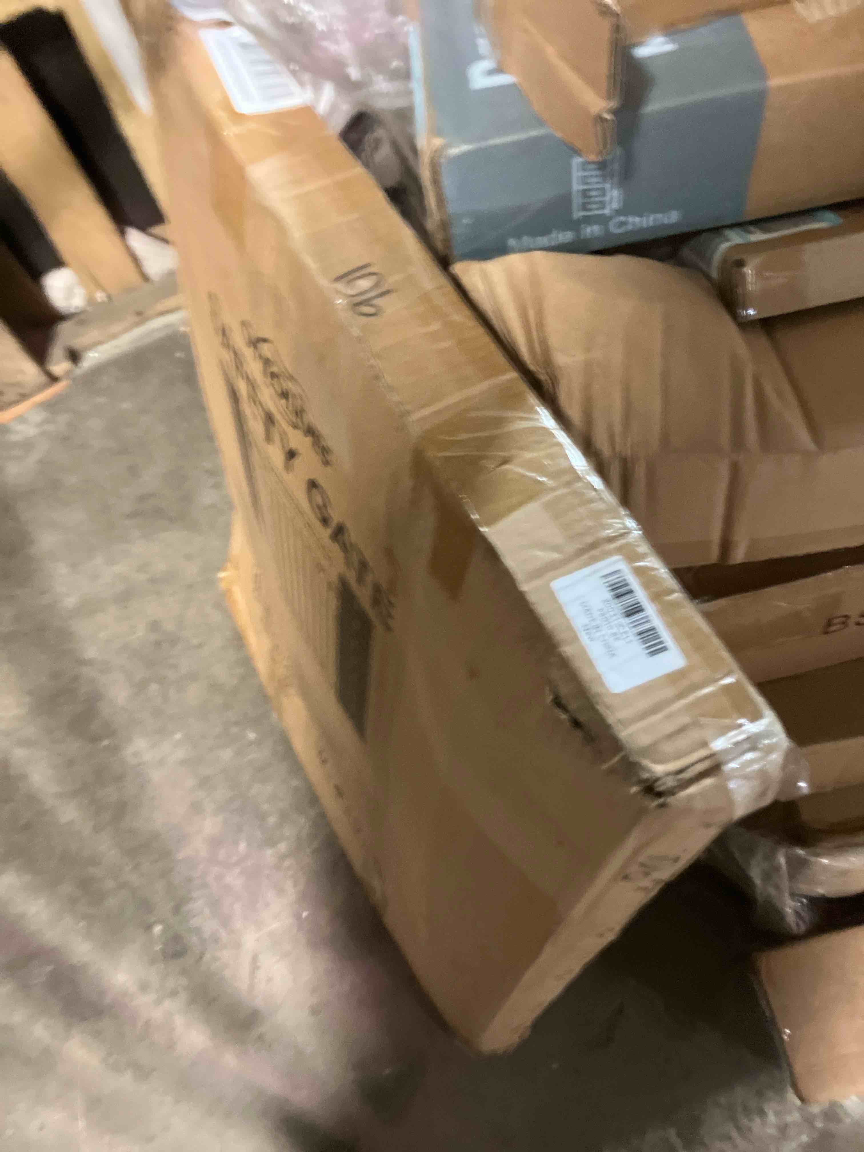 https://s3.amazonaws.com/lotting-images-prod/phillipi/BRN1952371_1743013443572.jpeg