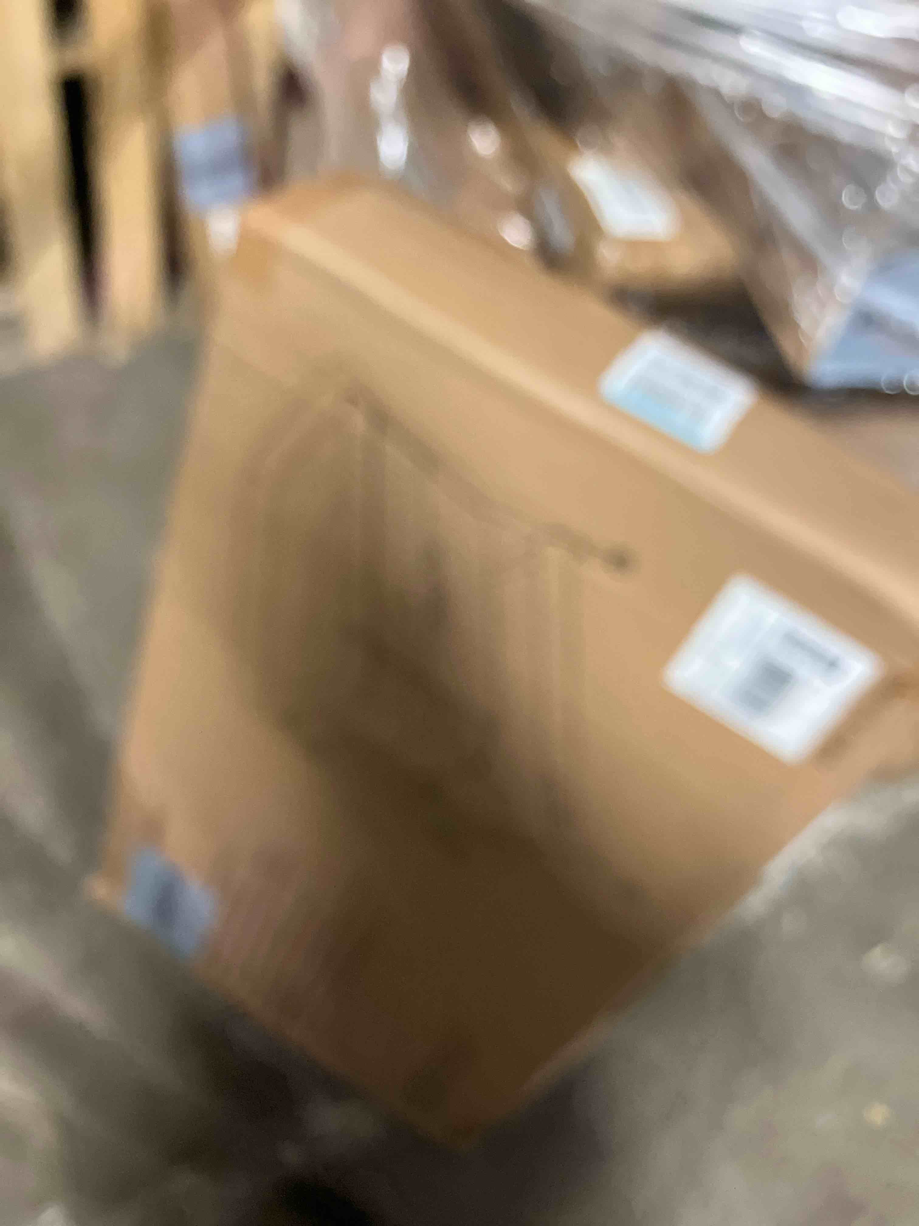 https://s3.amazonaws.com/lotting-images-prod/phillipi/BRN1952384_1743011633462.jpeg