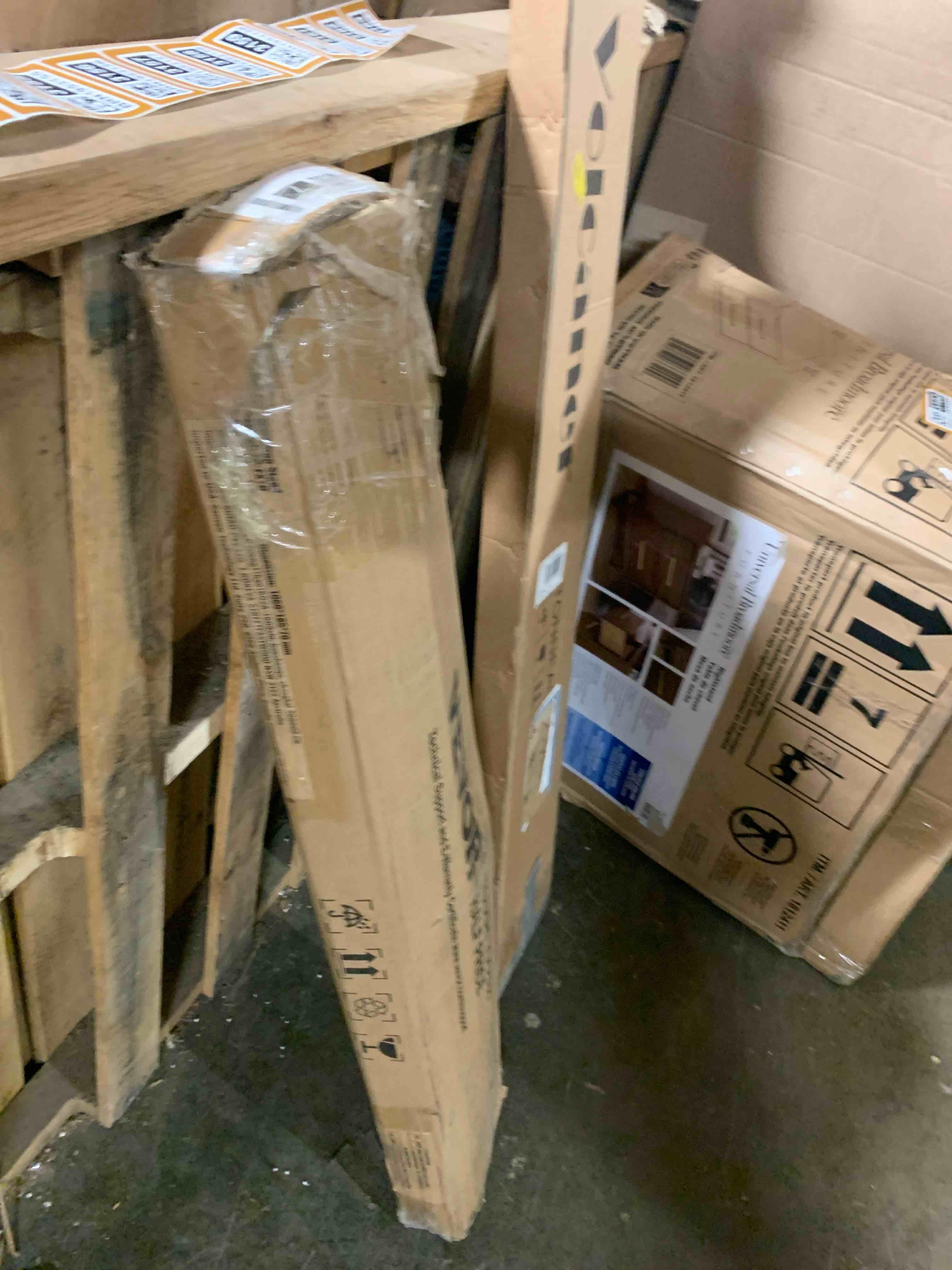 https://s3.amazonaws.com/lotting-images-prod/phillipi/BRN1953163_1743783424741.jpeg