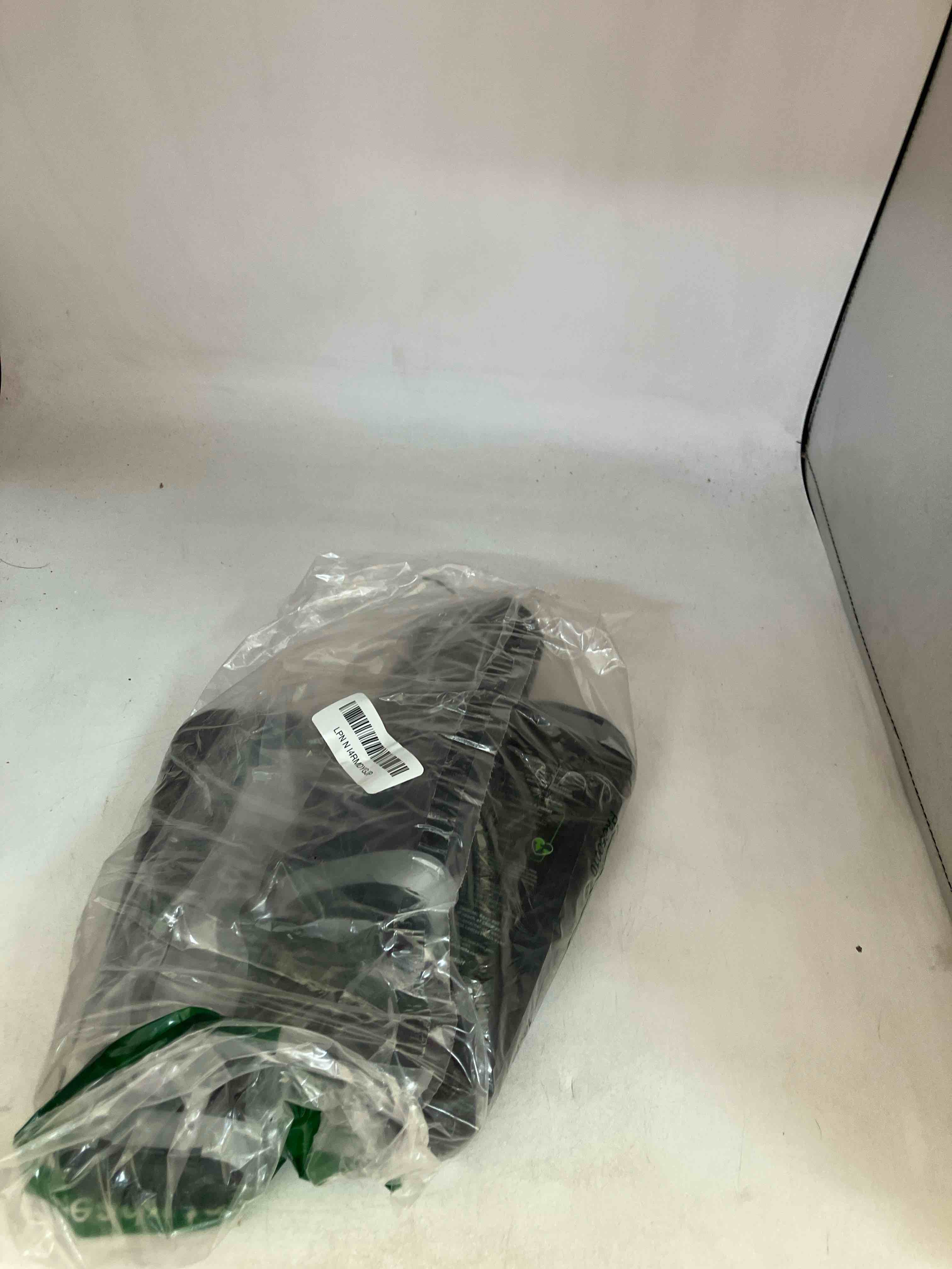 https://s3.amazonaws.com/lotting-images-prod/phillipi/BRN1953705_1744203214483.jpeg