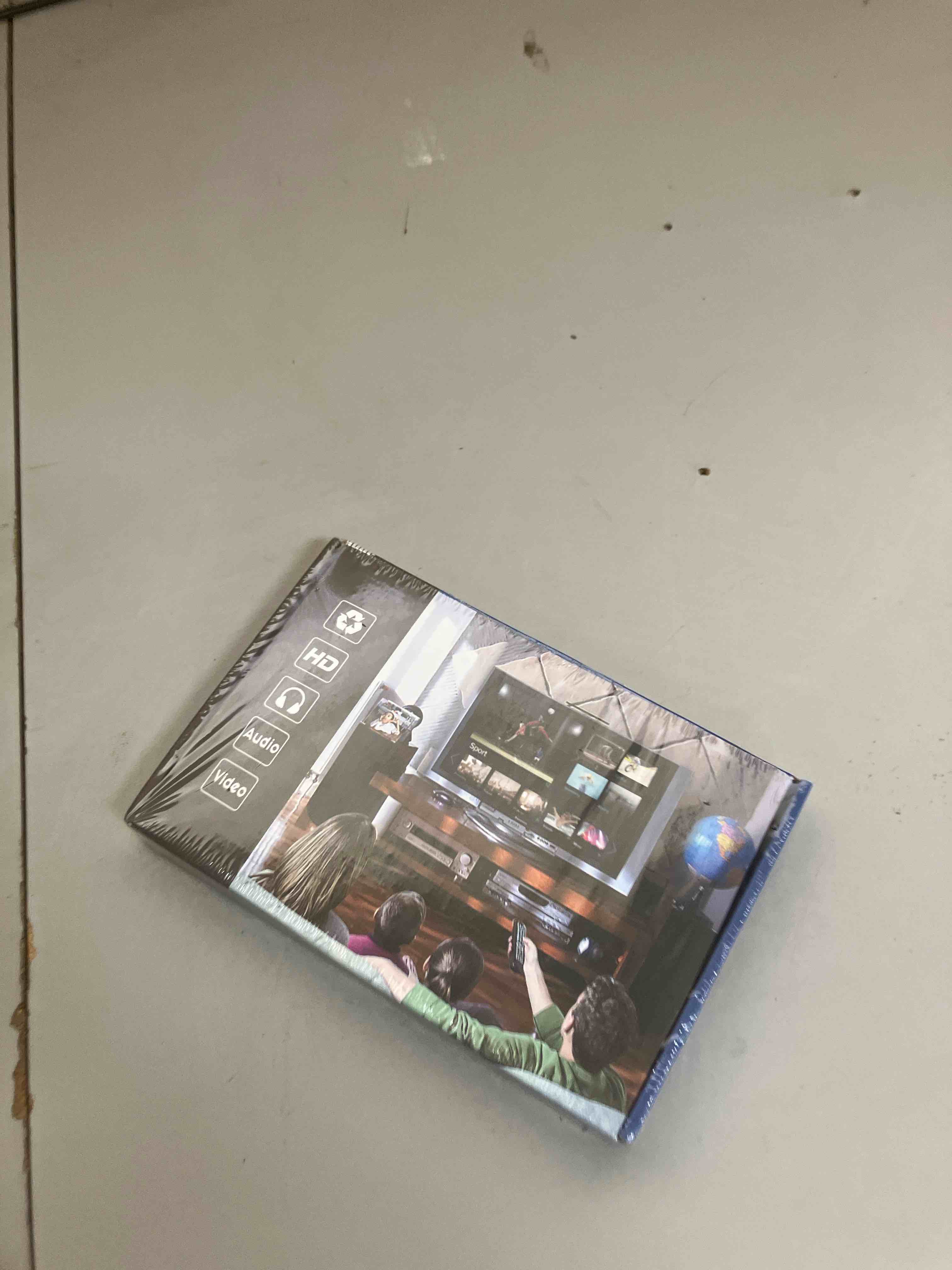 https://s3.amazonaws.com/lotting-images-prod/phillipi/BRN1953845_1744392742738.jpeg