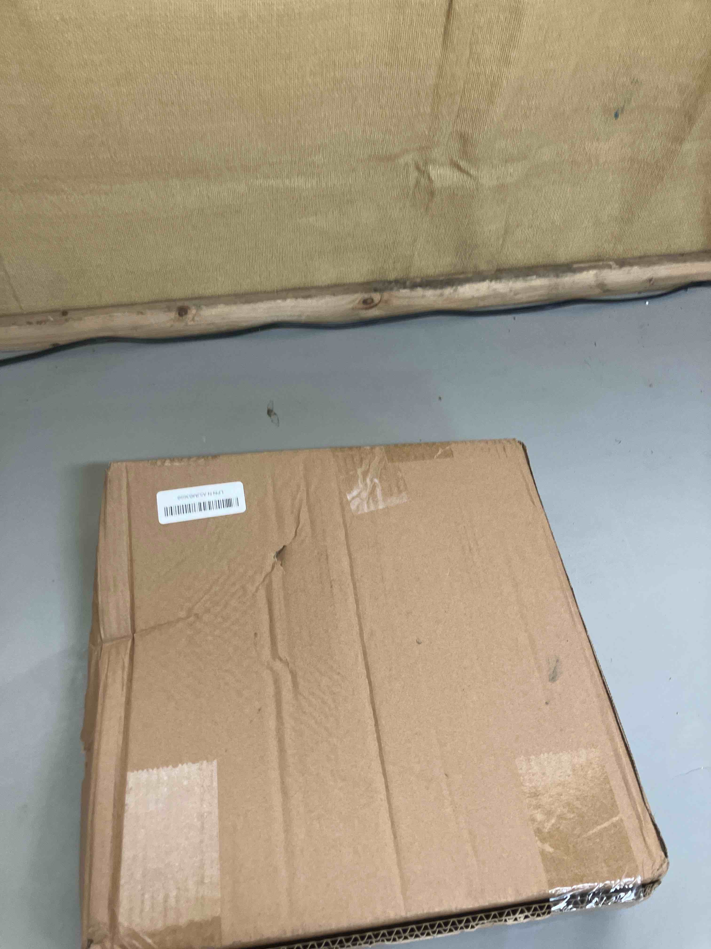 https://s3.amazonaws.com/lotting-images-prod/phillipi/BRN1953857_1744393573586.jpeg