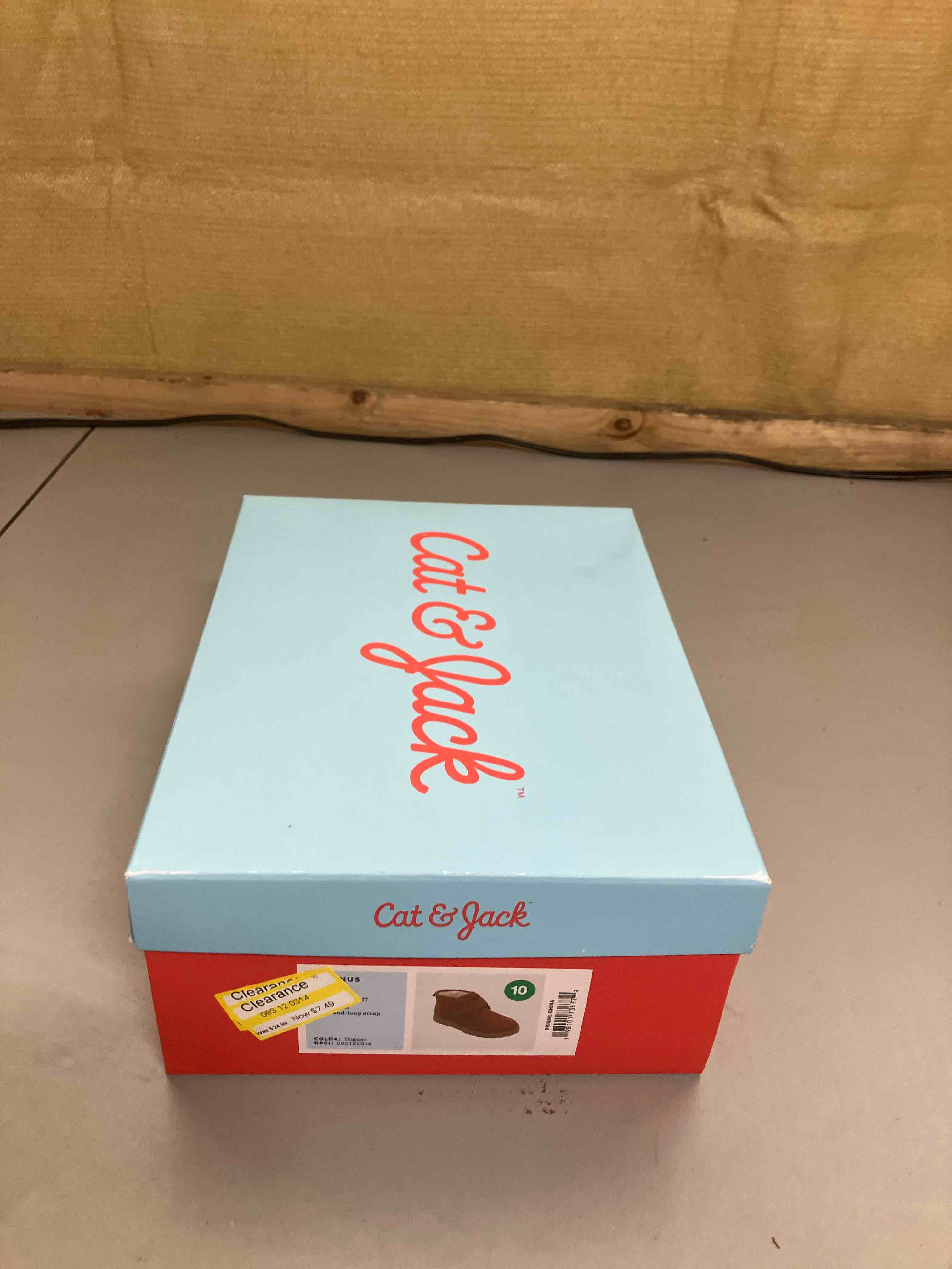 https://s3.amazonaws.com/lotting-images-prod/phillipi/BRN1953858_1744393662865.jpeg