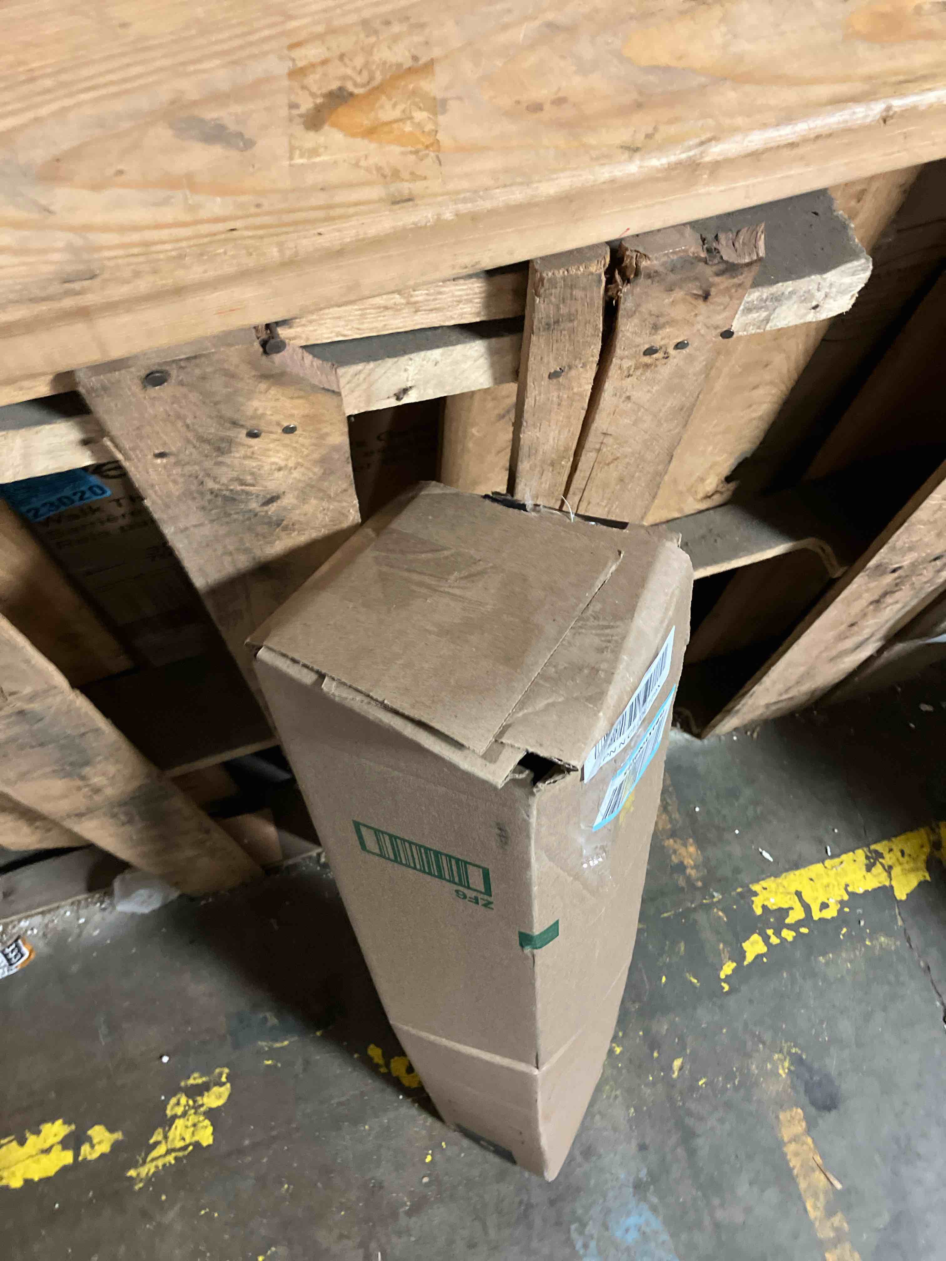 https://s3.amazonaws.com/lotting-images-prod/phillipi/BRN1954027_1755108547758.jpeg