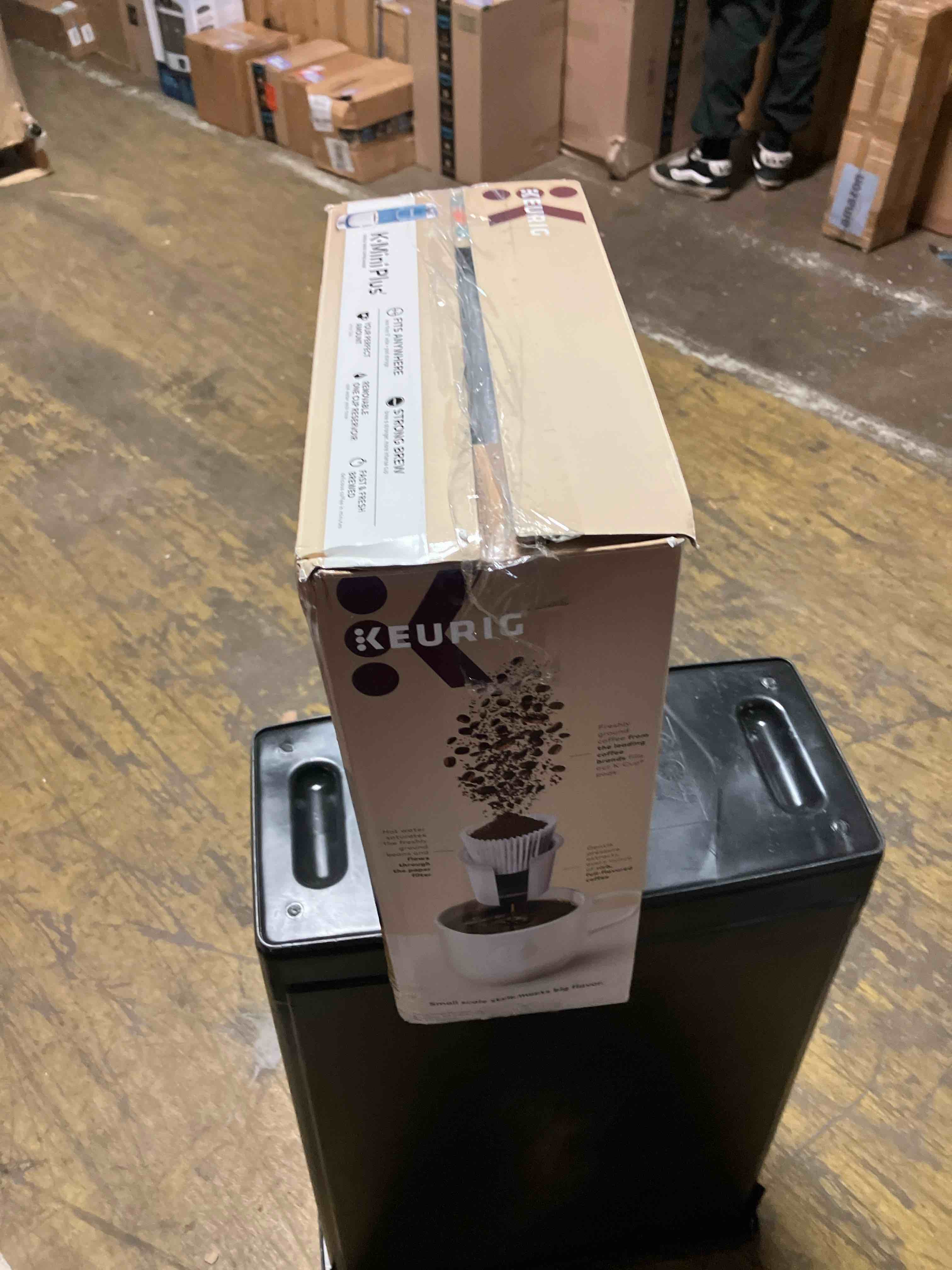 https://s3.amazonaws.com/lotting-images-prod/phillipi/BRN1954059_1755097492893.jpeg