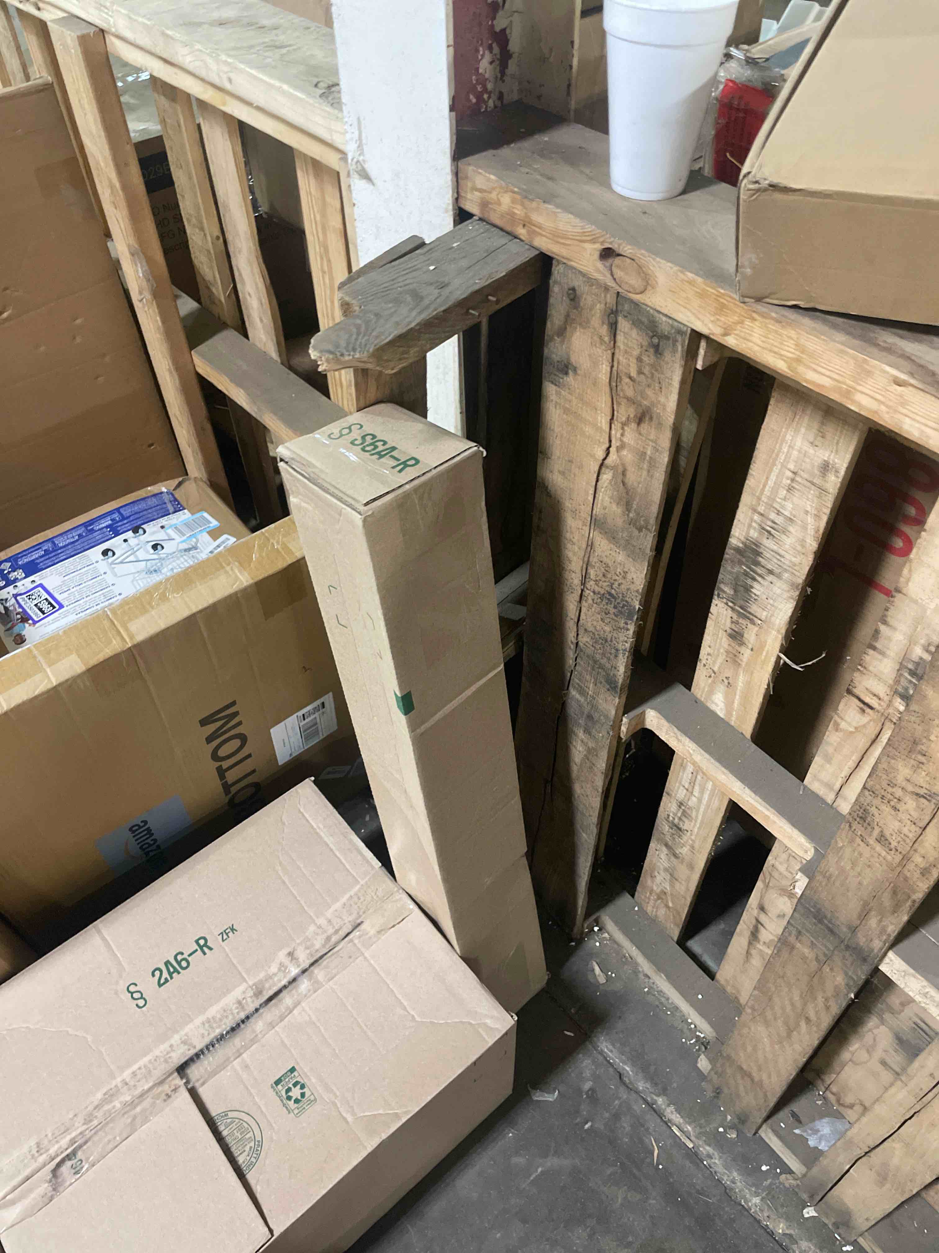 https://s3.amazonaws.com/lotting-images-prod/phillipi/BRN1954119_1755695334668.jpeg
