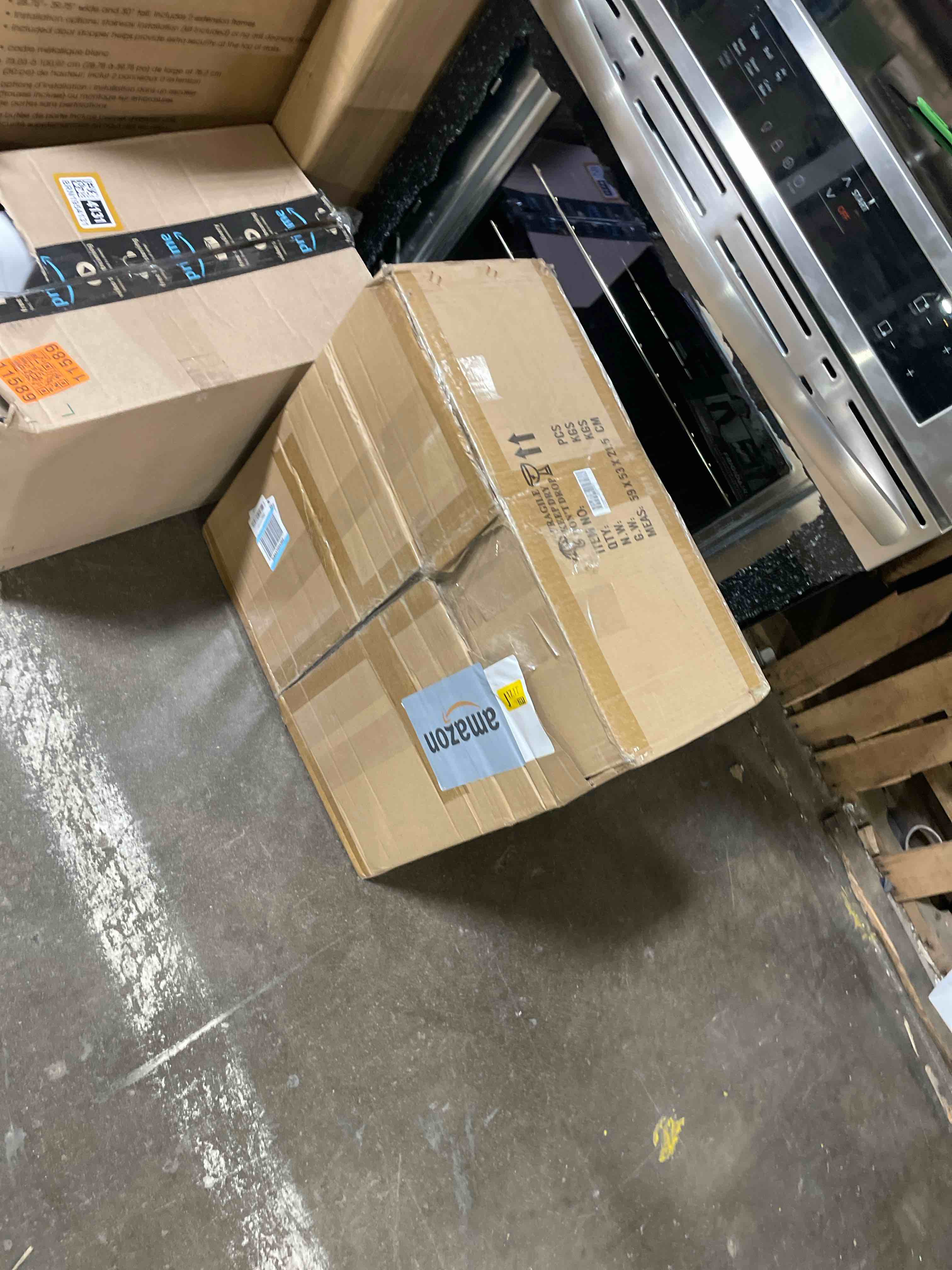 https://s3.amazonaws.com/lotting-images-prod/phillipi/BRN1954132_1755699332218.jpeg