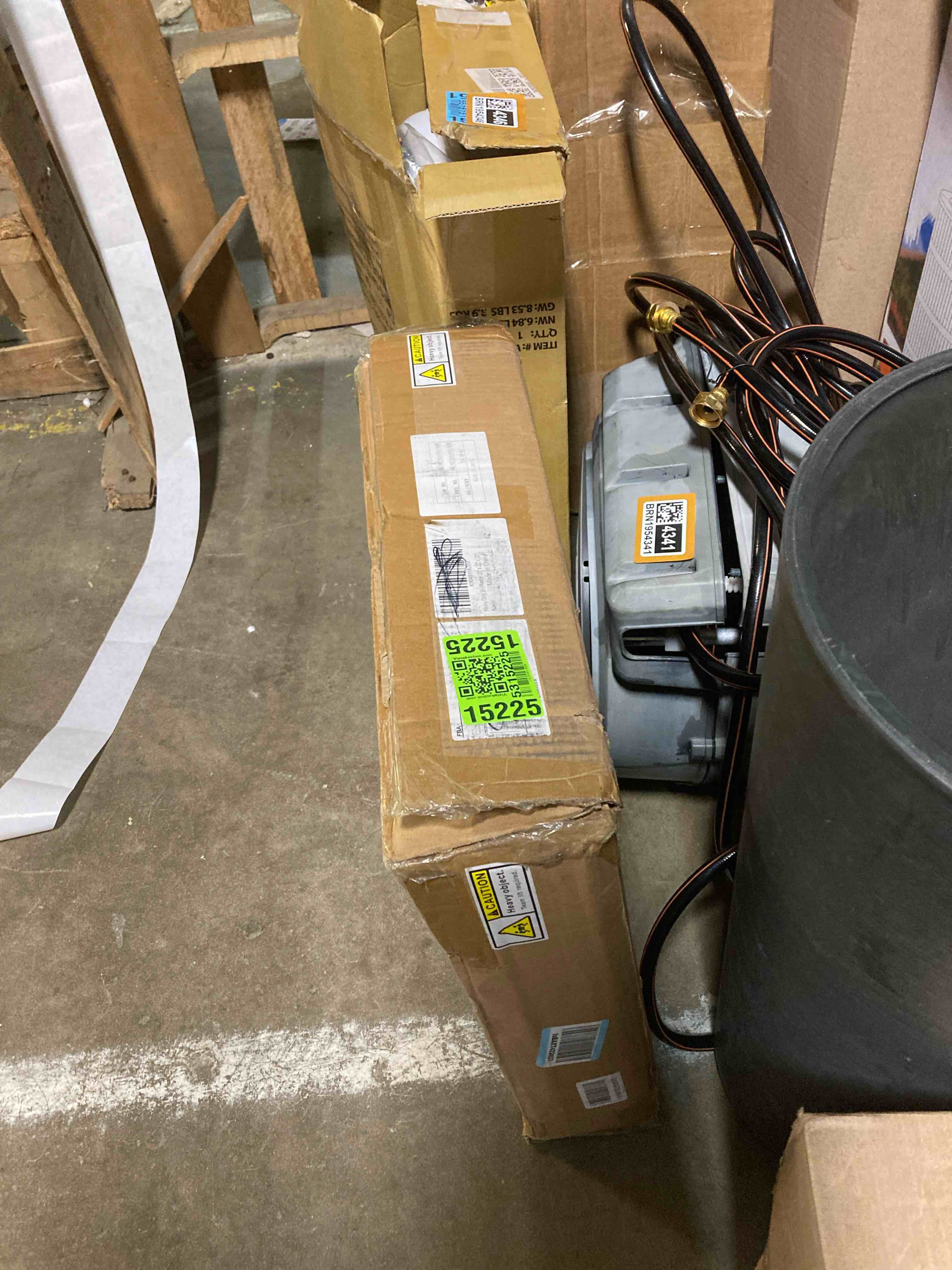 https://s3.amazonaws.com/lotting-images-prod/phillipi/BRN1954348_1755806698035.jpeg