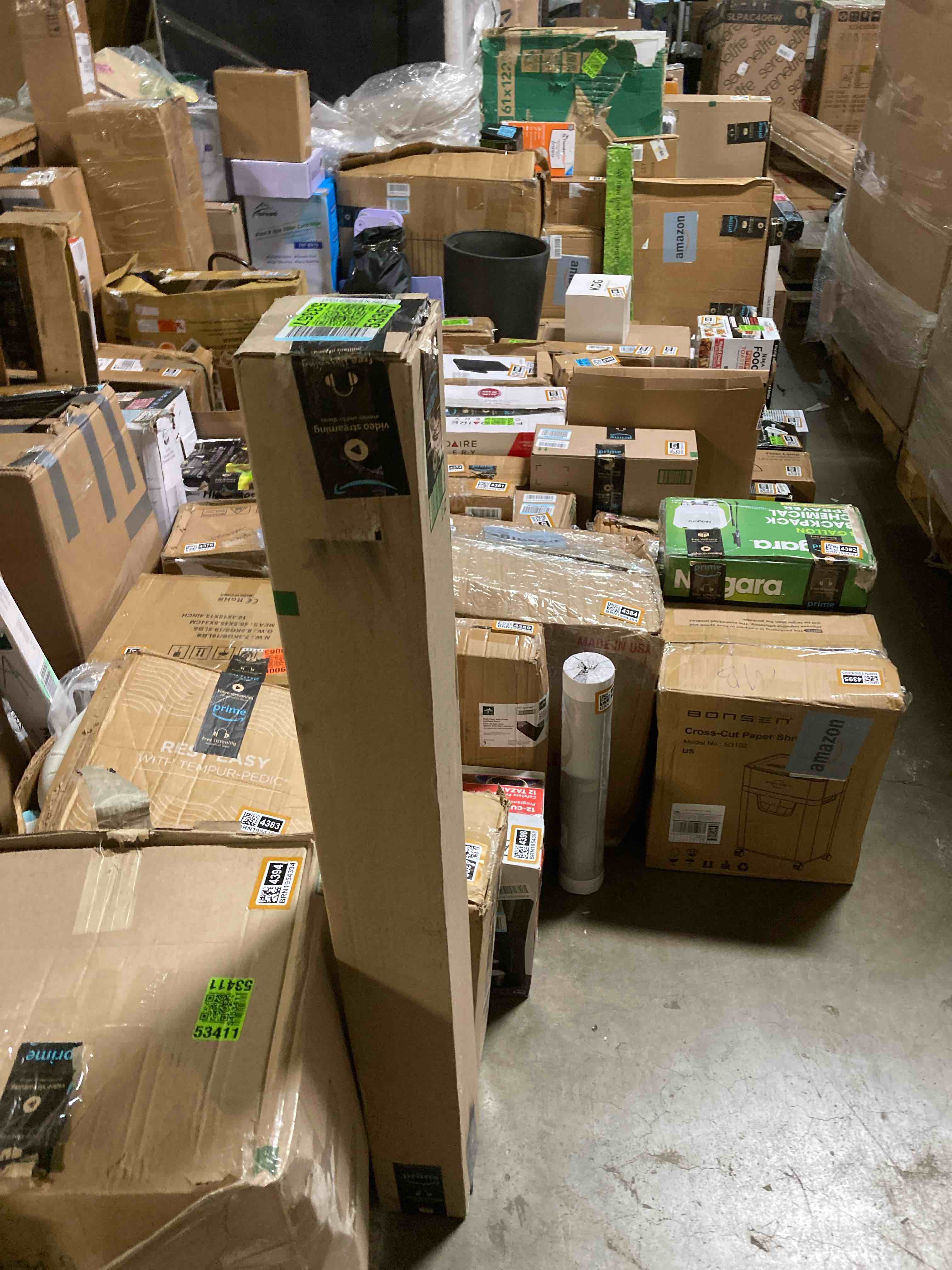 https://s3.amazonaws.com/lotting-images-prod/phillipi/BRN1954400_1755870849892.jpeg