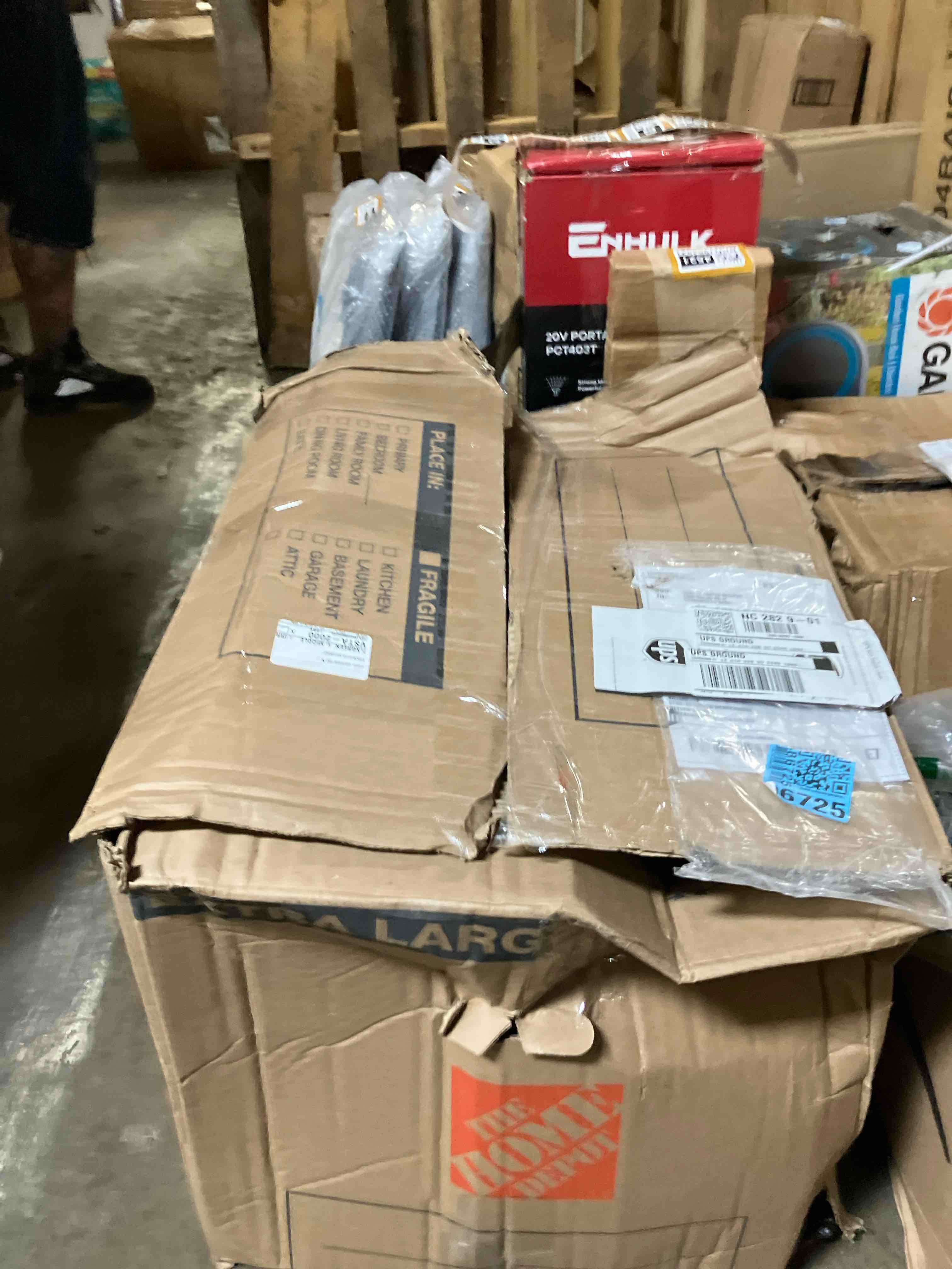 https://s3.amazonaws.com/lotting-images-prod/phillipi/BRN1954505_1755892768272.jpeg