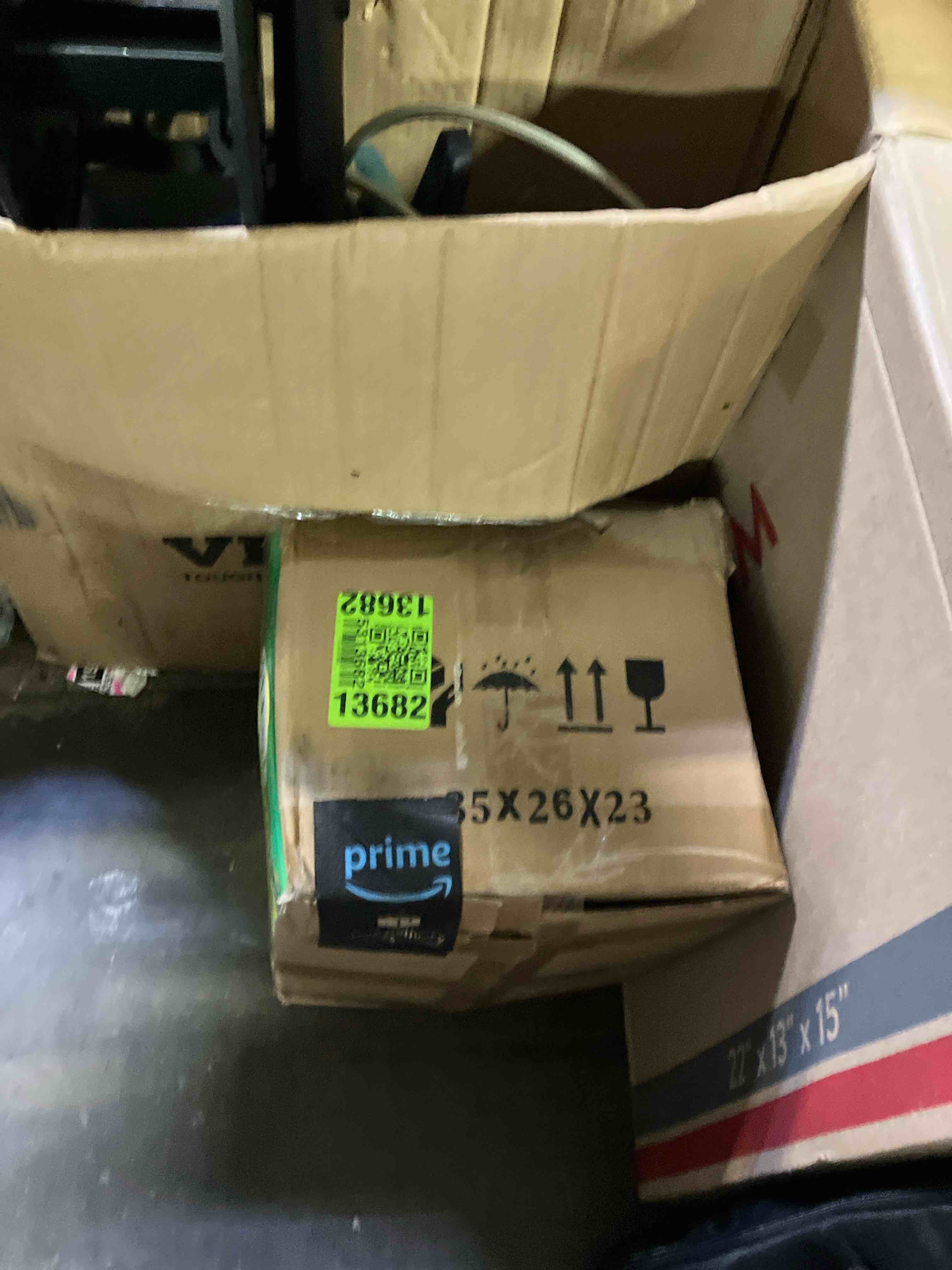 https://s3.amazonaws.com/lotting-images-prod/phillipi/BRN1954510_1755884952105.jpeg