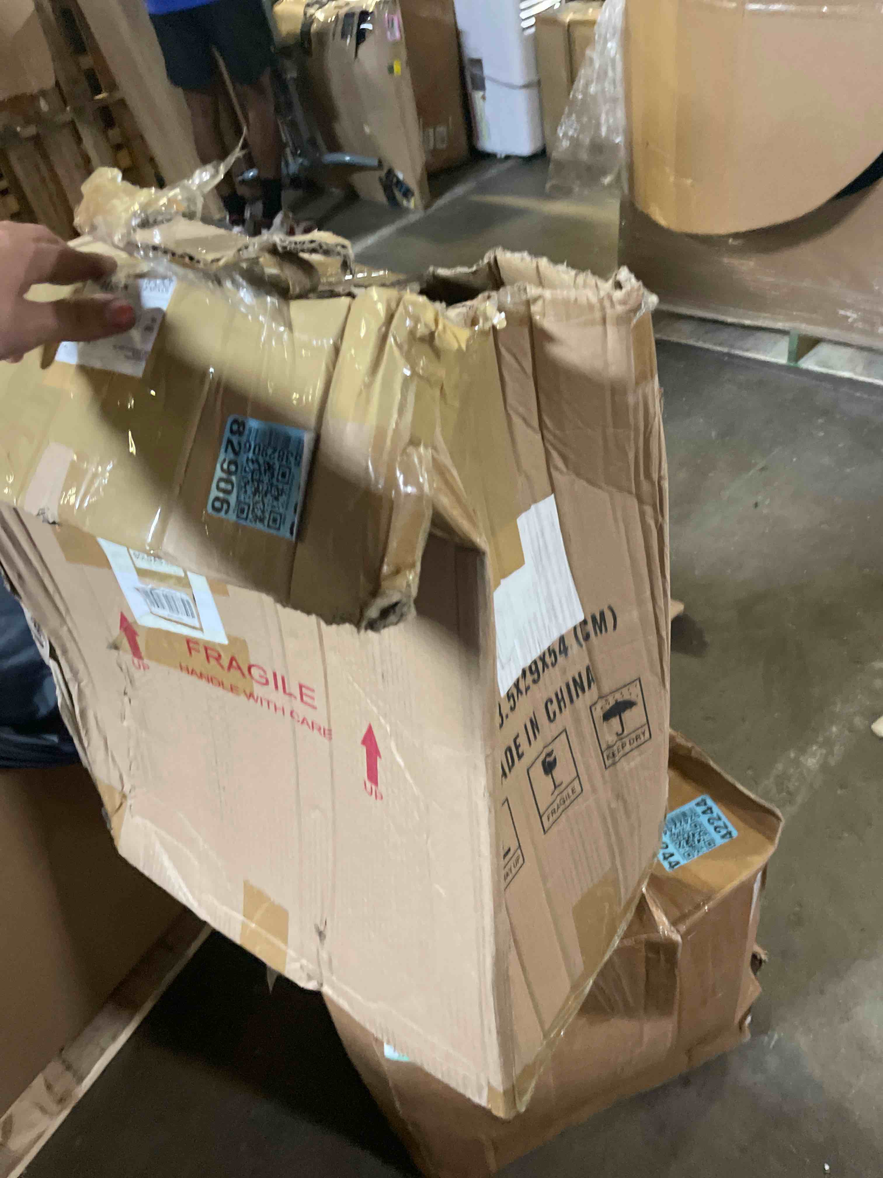 https://s3.amazonaws.com/lotting-images-prod/phillipi/BRN1954523_1755892683633.jpeg