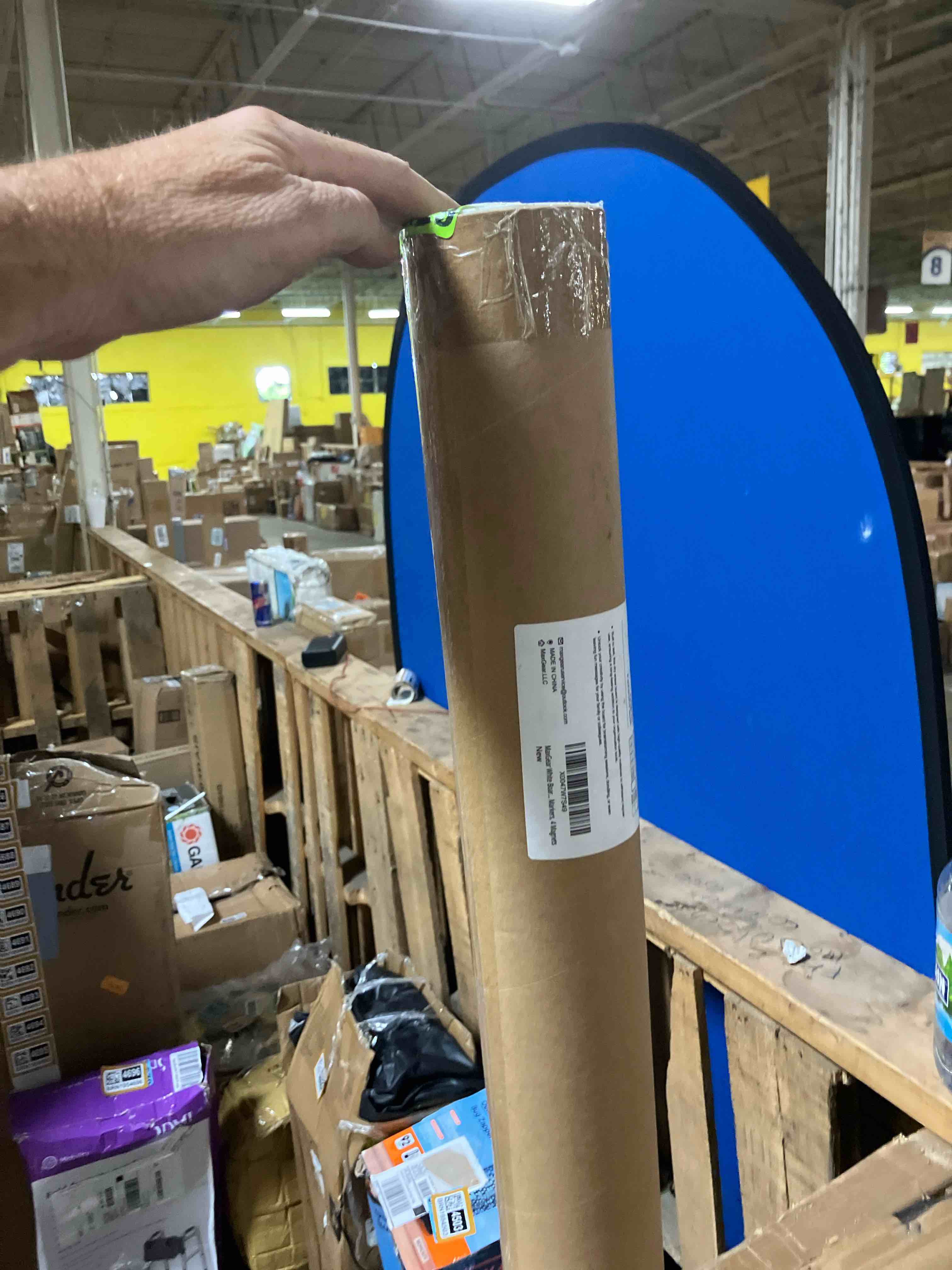 https://s3.amazonaws.com/lotting-images-prod/phillipi/BRN1954657_1755893839491.jpeg