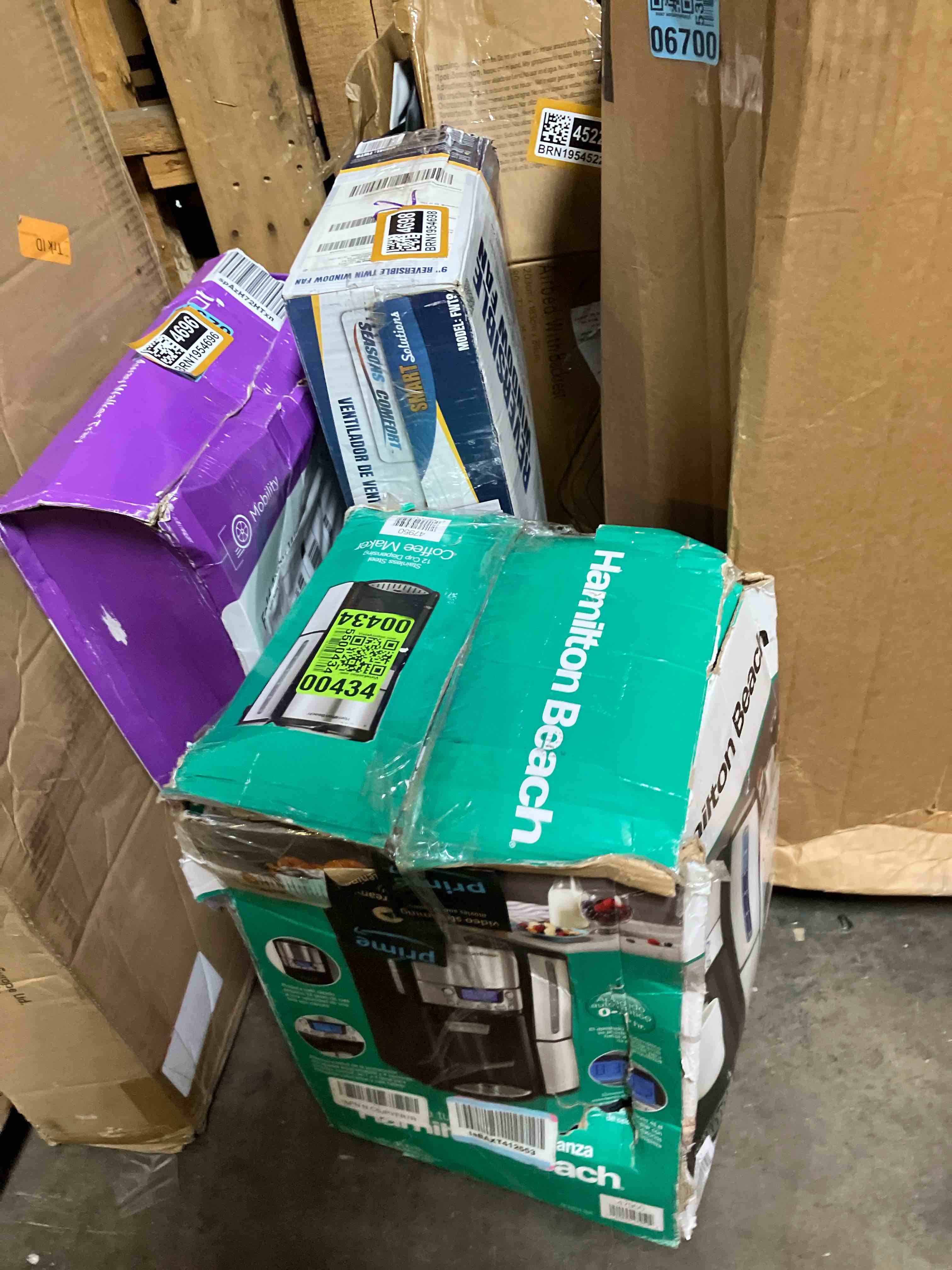 https://s3.amazonaws.com/lotting-images-prod/phillipi/BRN1954700_1755894186673.jpeg