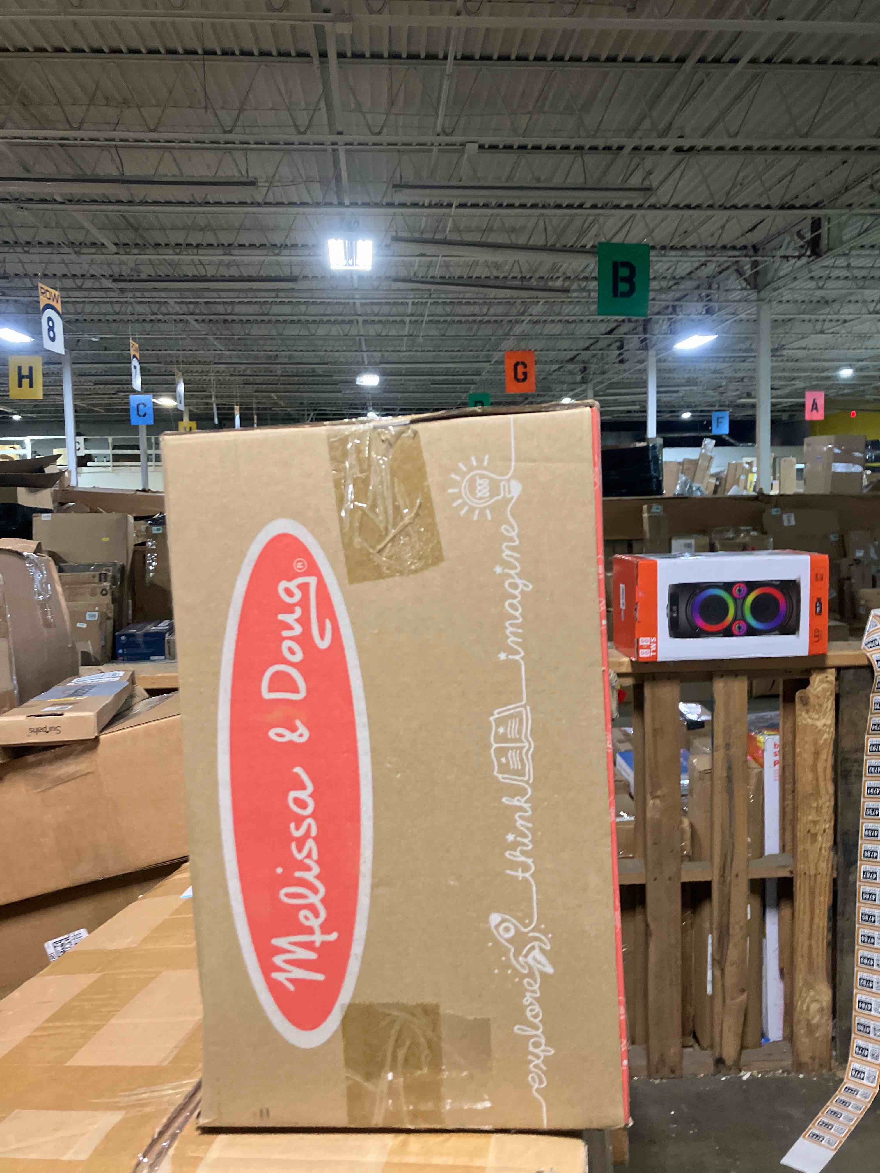 https://s3.amazonaws.com/lotting-images-prod/phillipi/BRN1954773_1756220557270.jpeg
